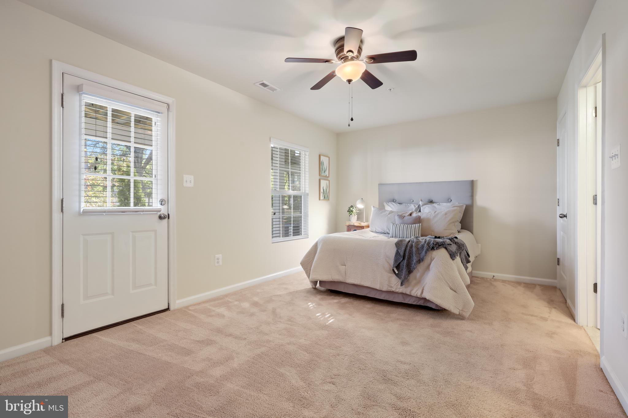 7413 Willow View LANE