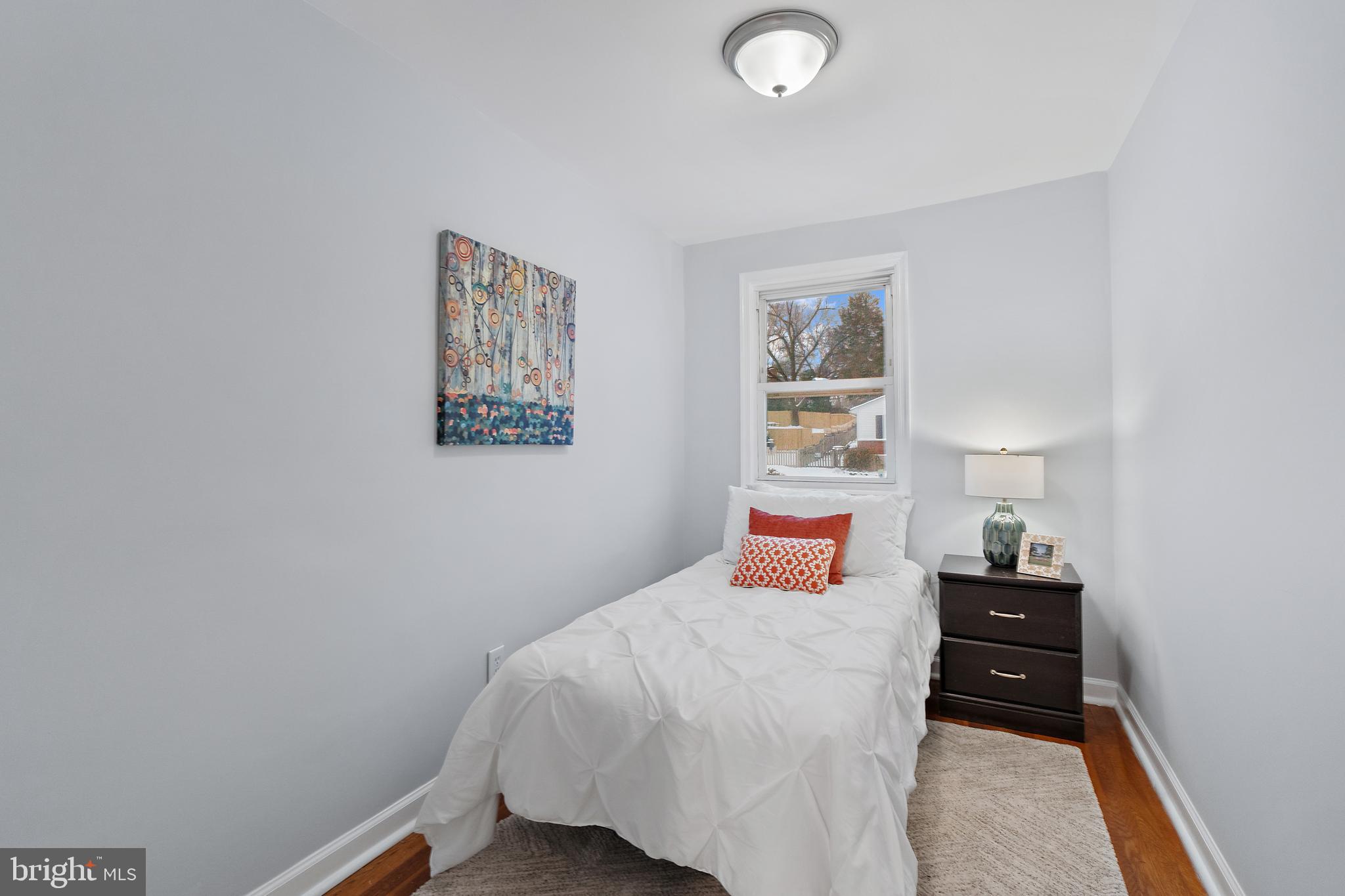 140 W Edgevale ROAD
