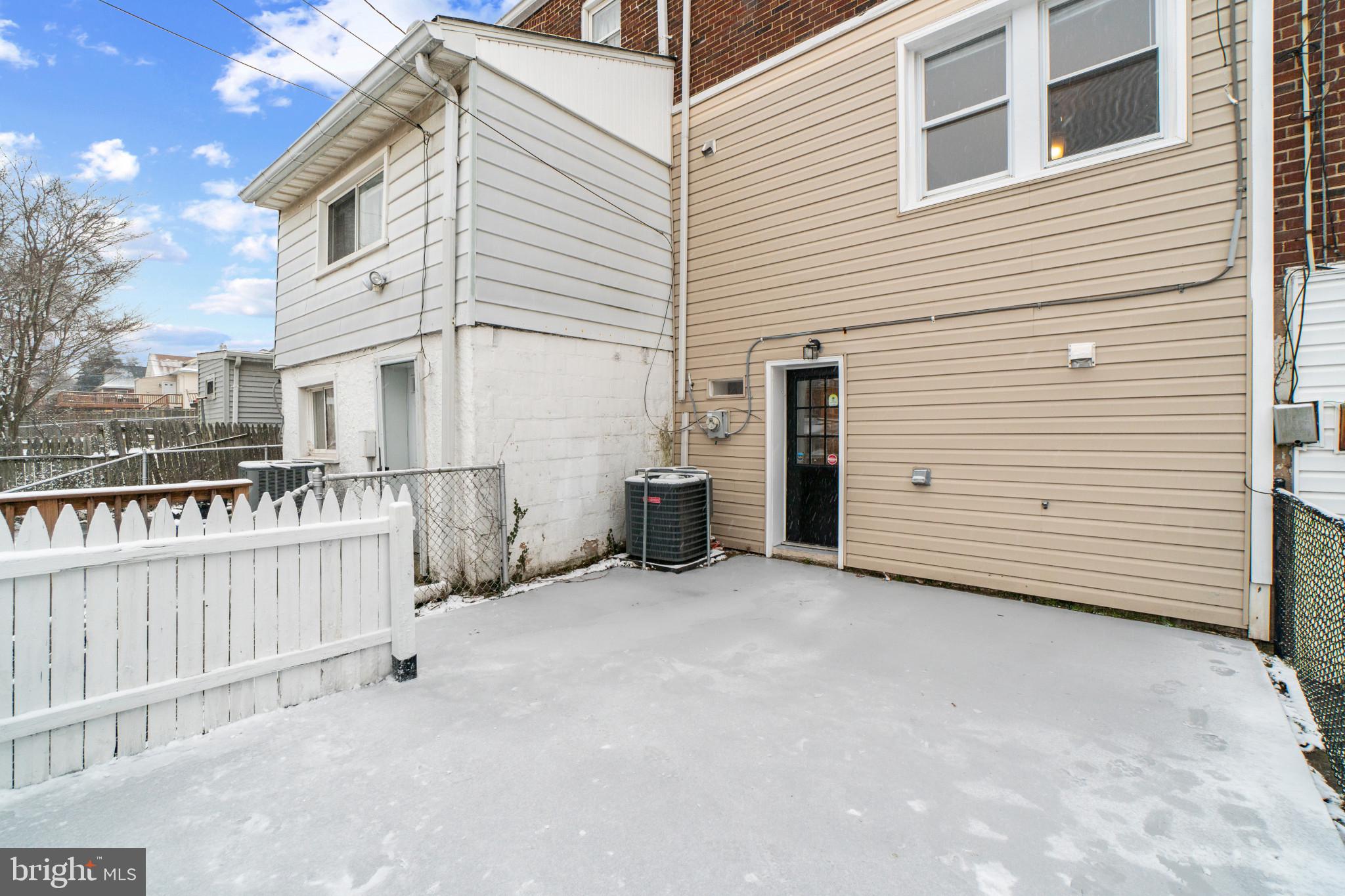 140 W Edgevale ROAD