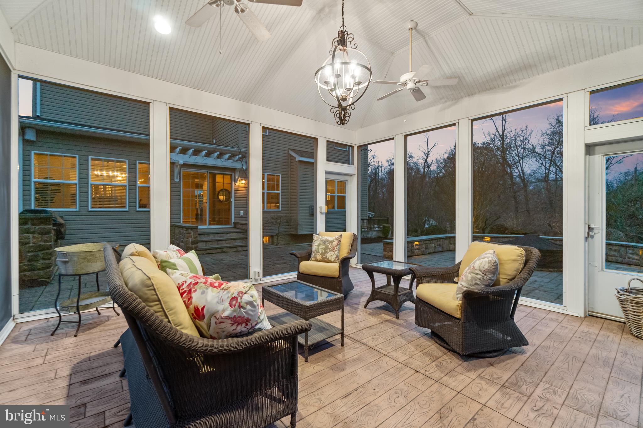 402 Historical Way