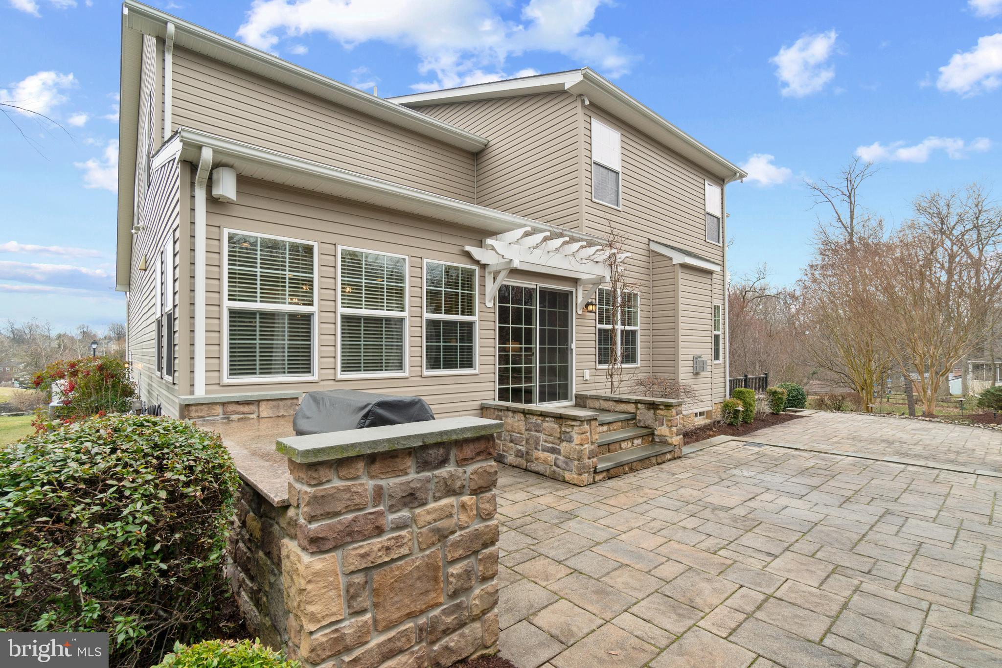 402 Historical Way