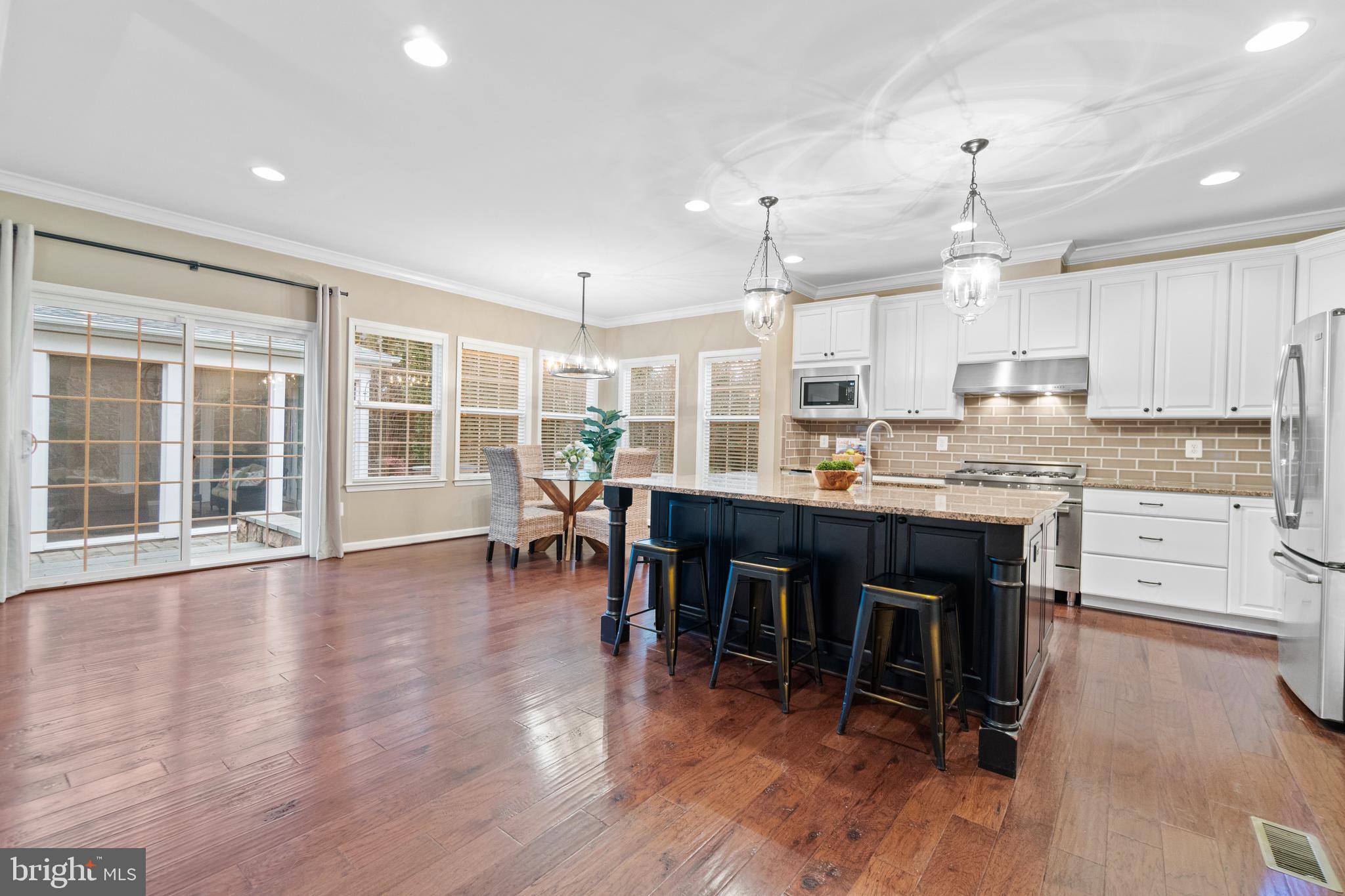 402 Historical Way