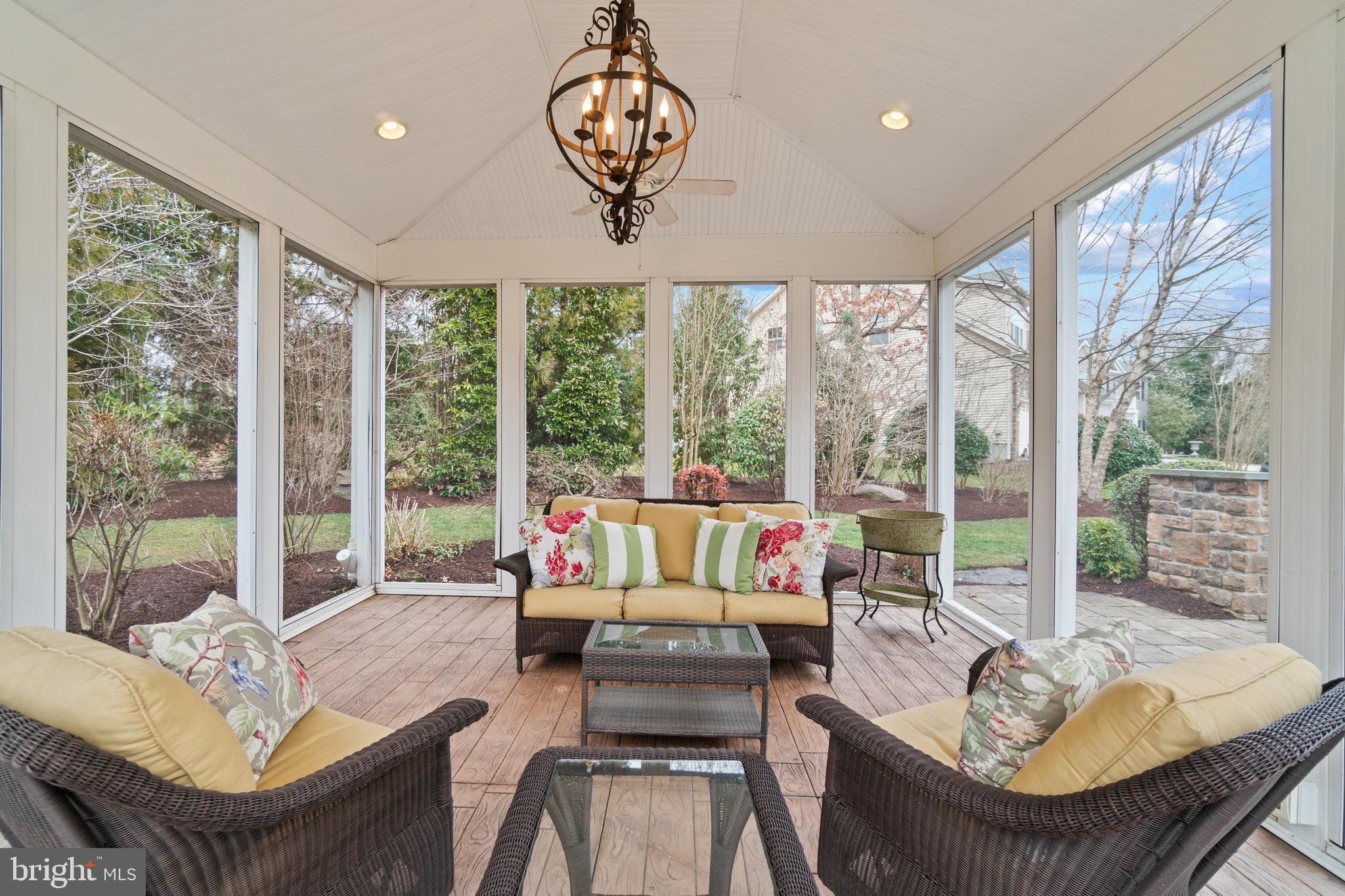 402 Historical Way