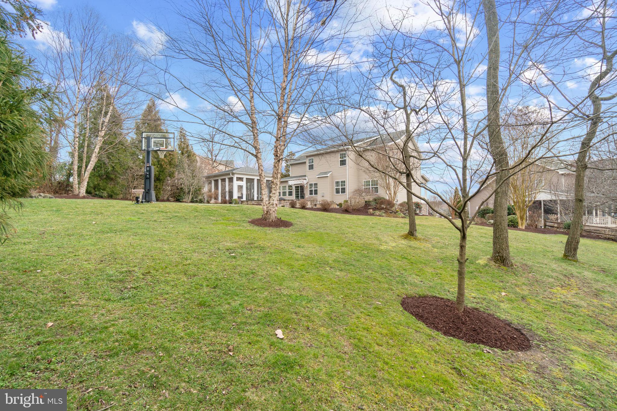 402 Historical Way