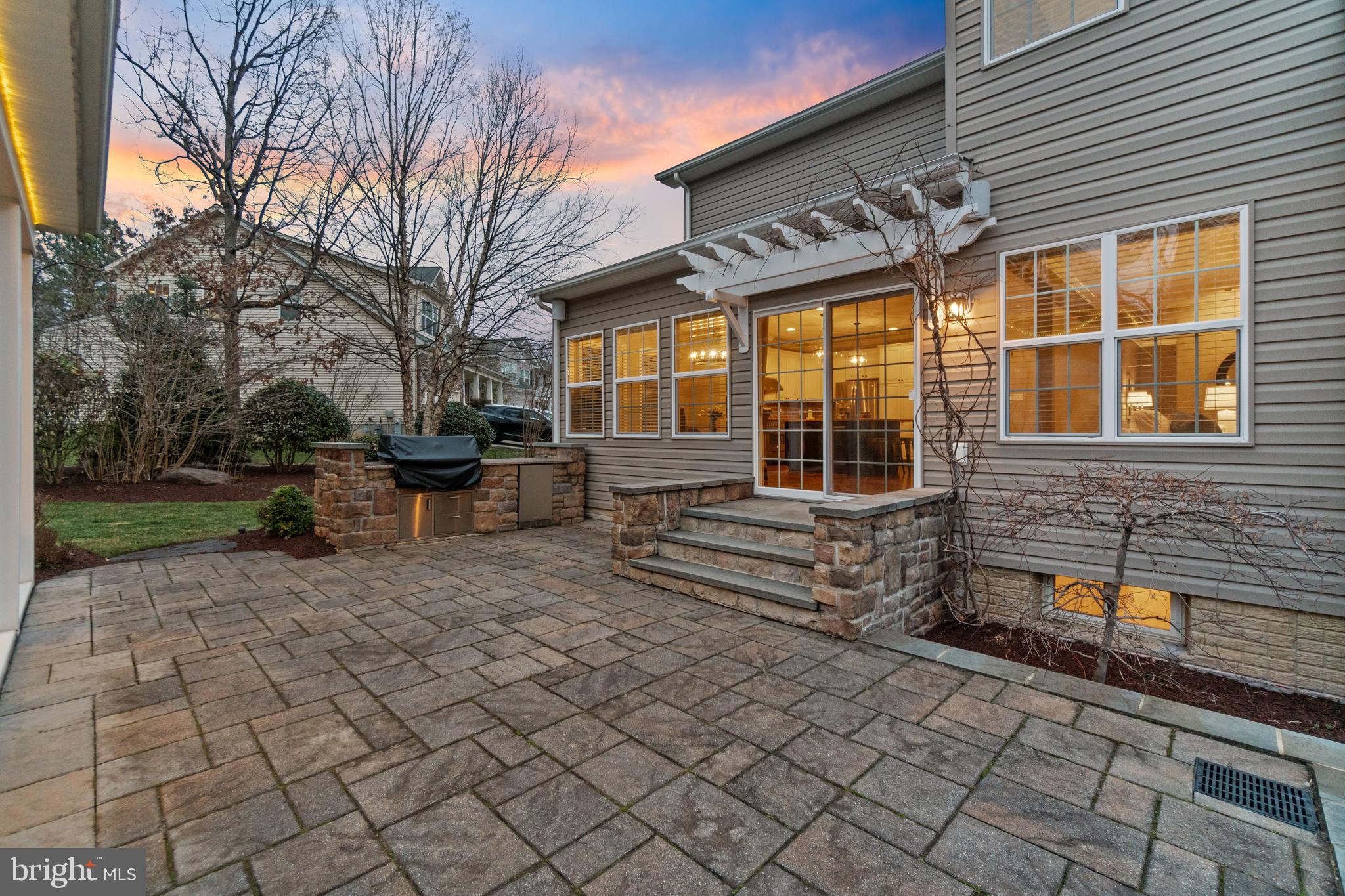 402 Historical Way
