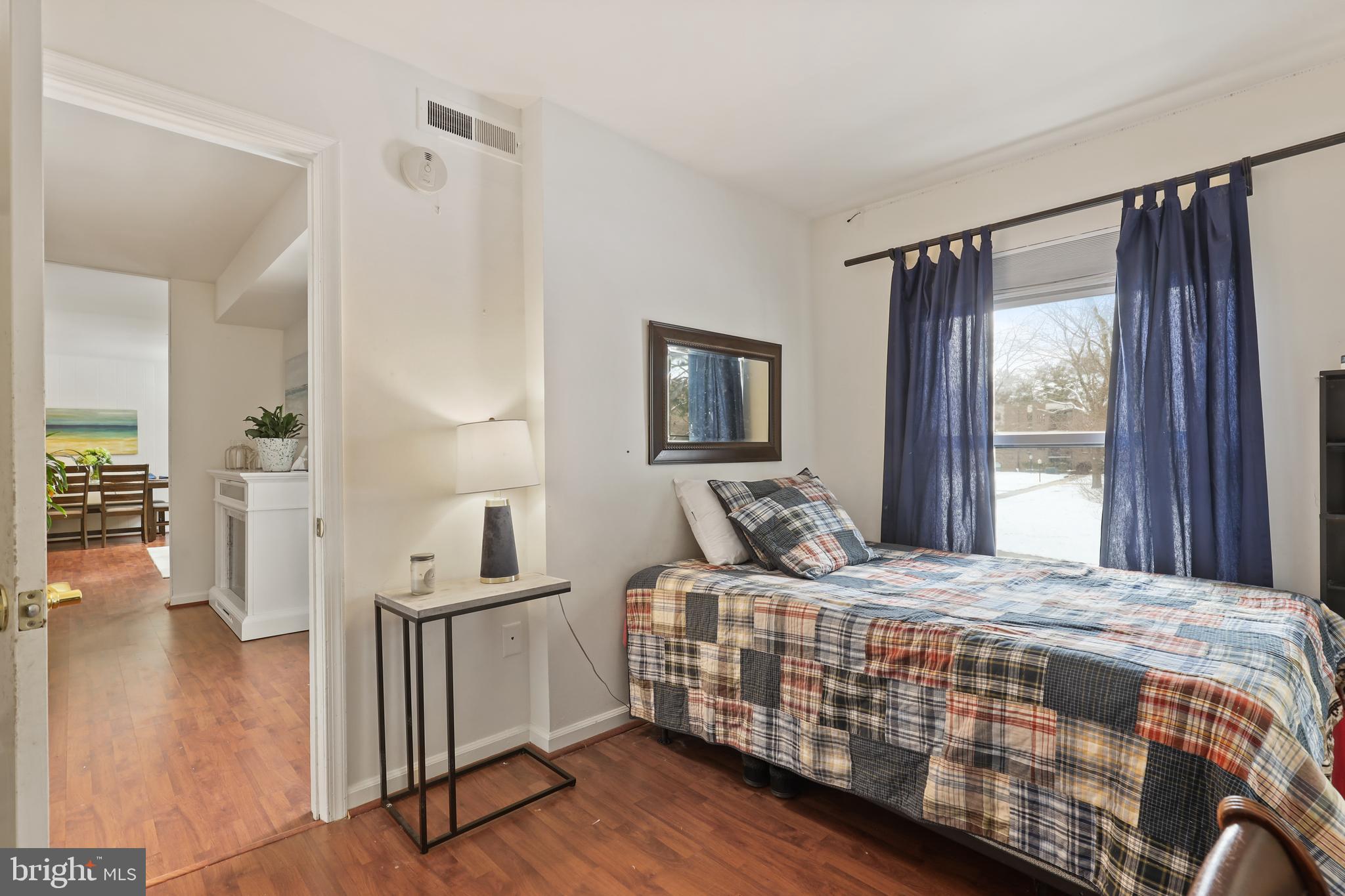 15 Silverwood CIRCLE Unit: 7