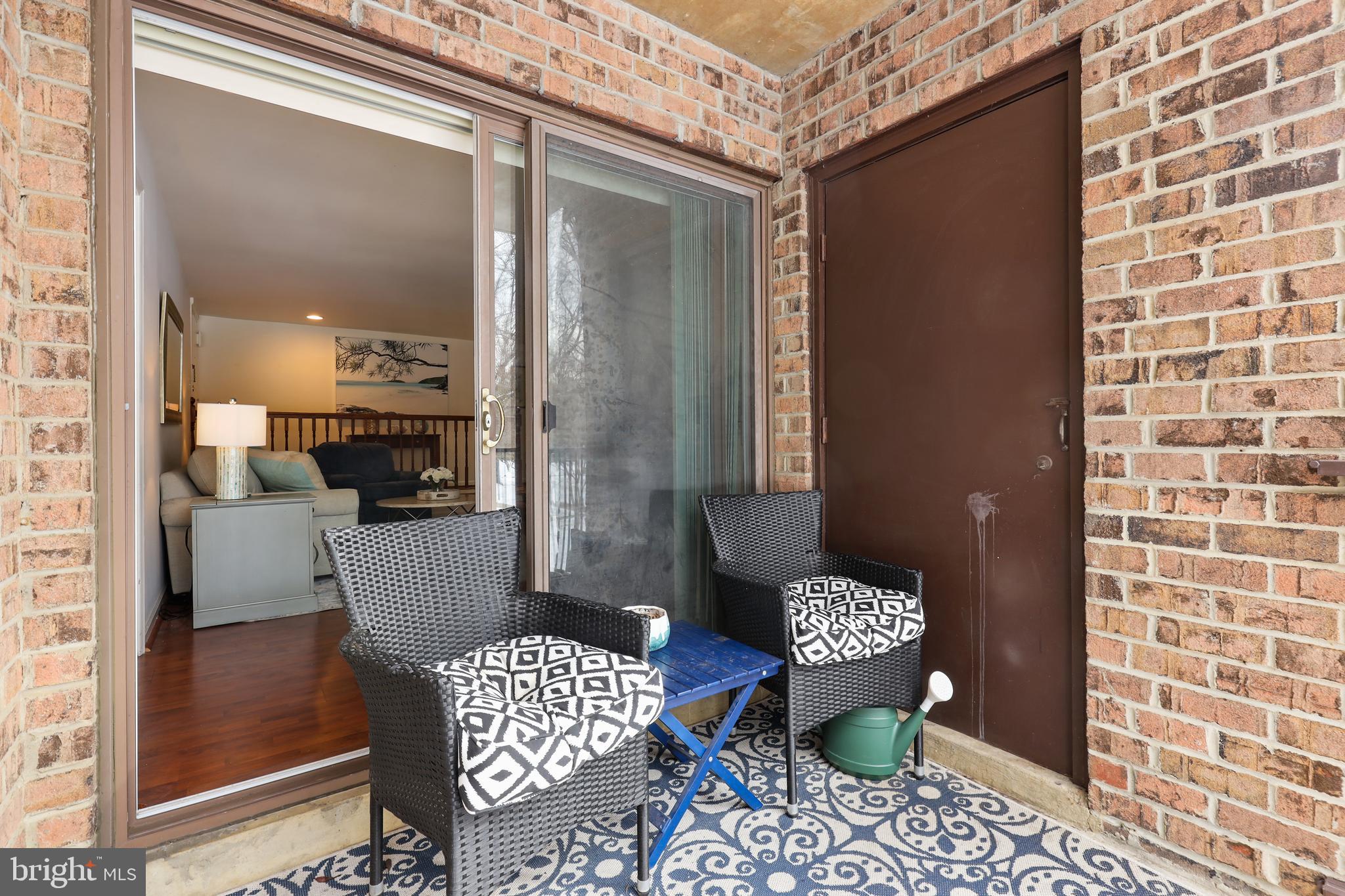 15 Silverwood CIRCLE Unit: 7