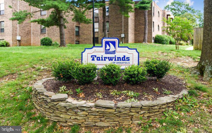 15 Silverwood CIRCLE Unit: 7