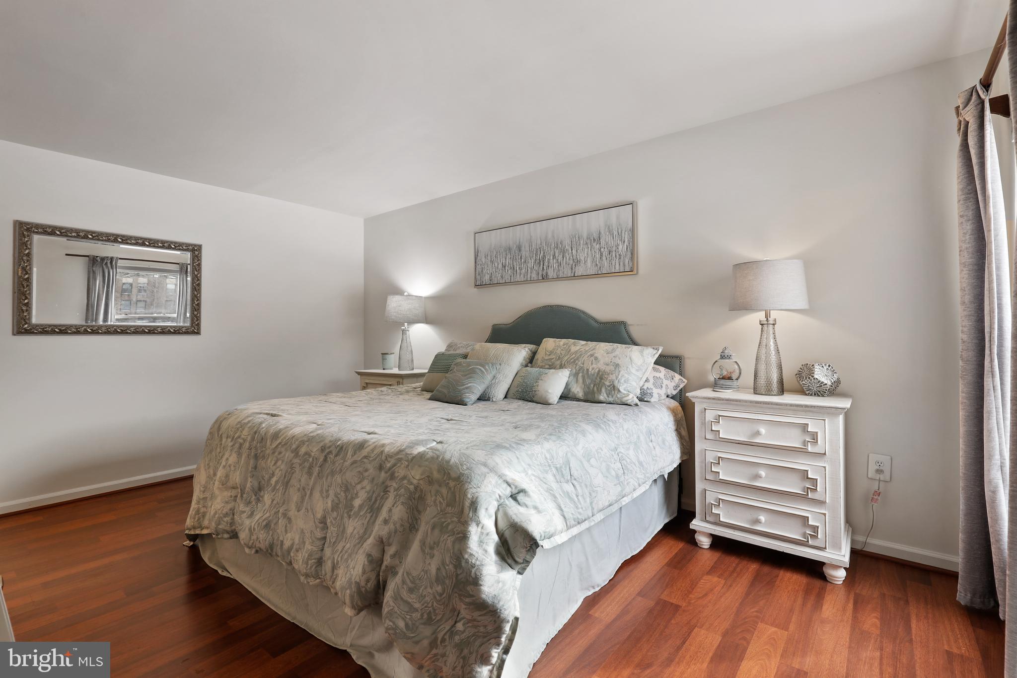 15 Silverwood CIRCLE Unit: 7