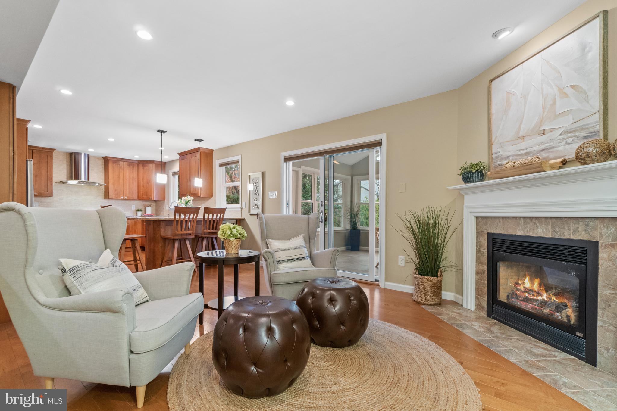 273 Michener Ct W
