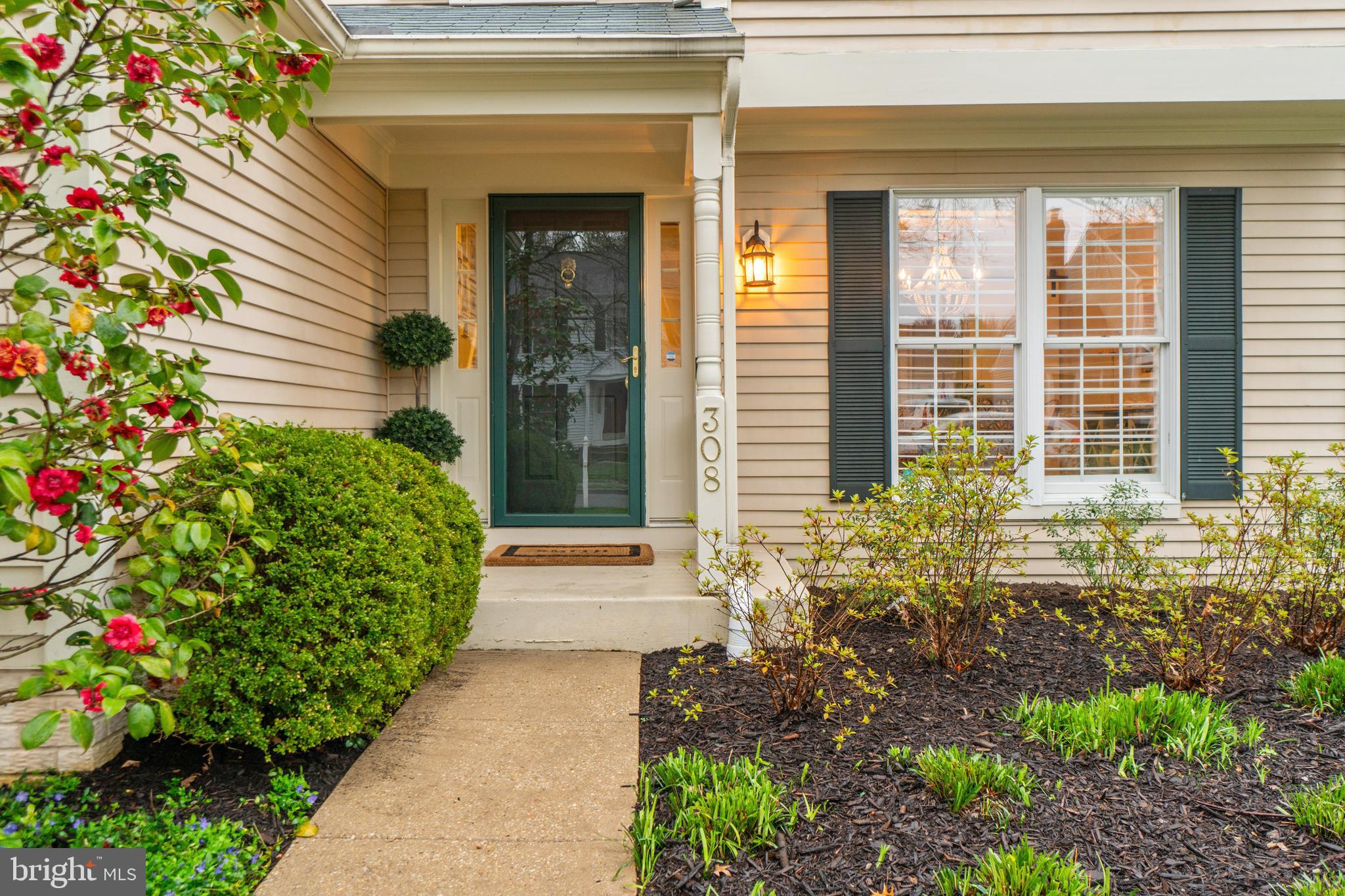 308 Saddle Ridge Rd