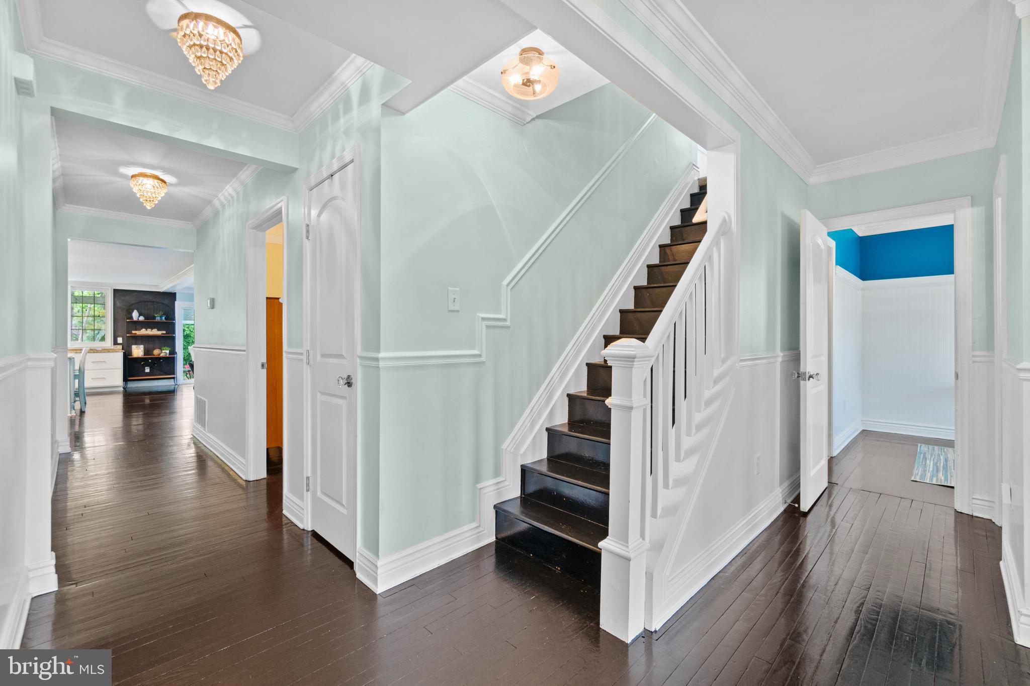 104 Lockleven Dr