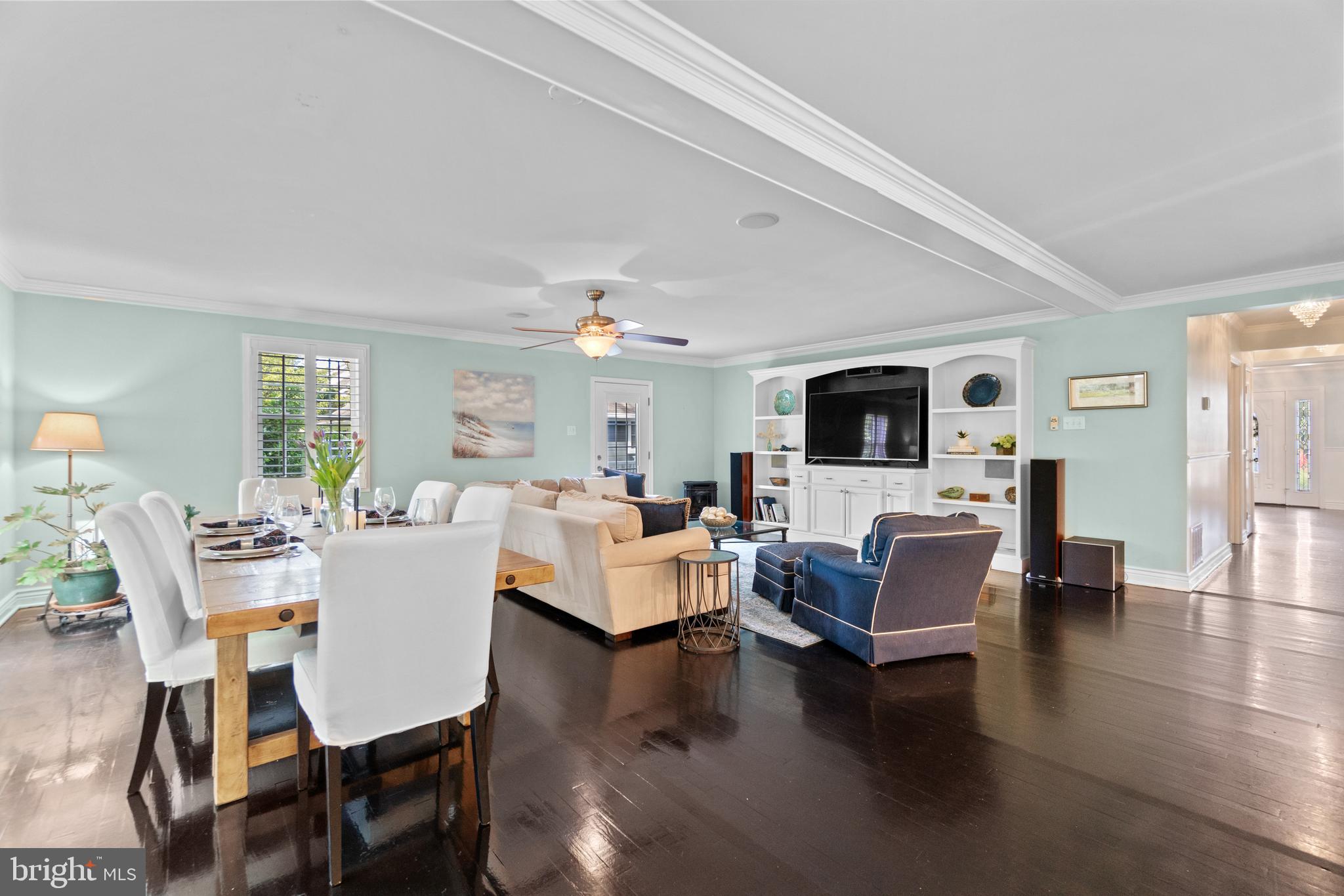104 Lockleven Dr