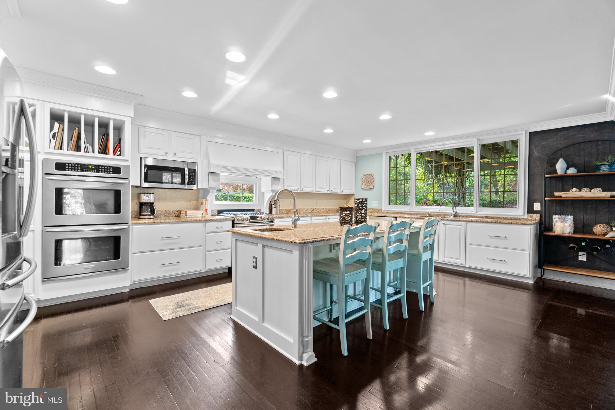 104 Lockleven Dr