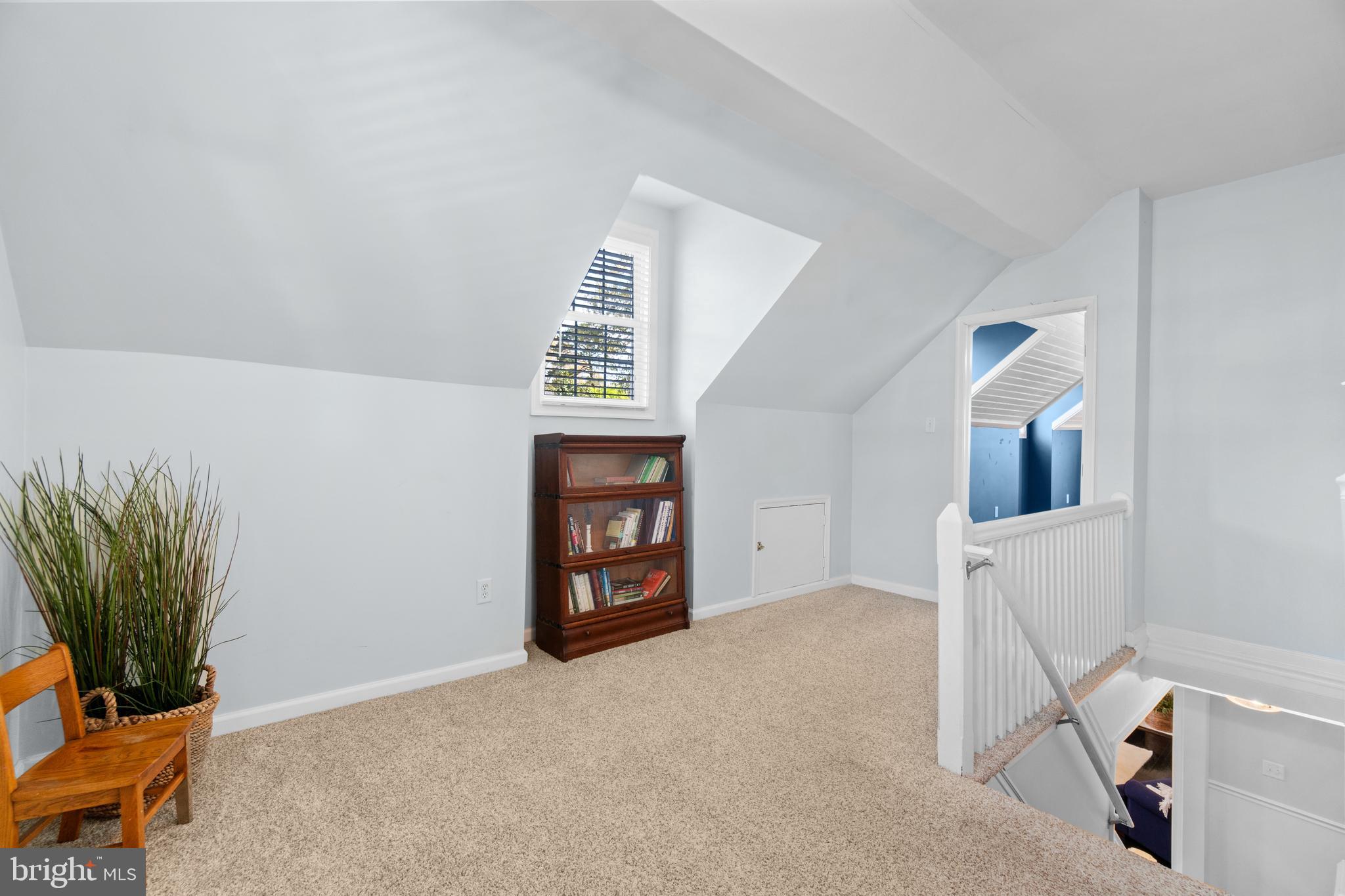 104 Lockleven Dr