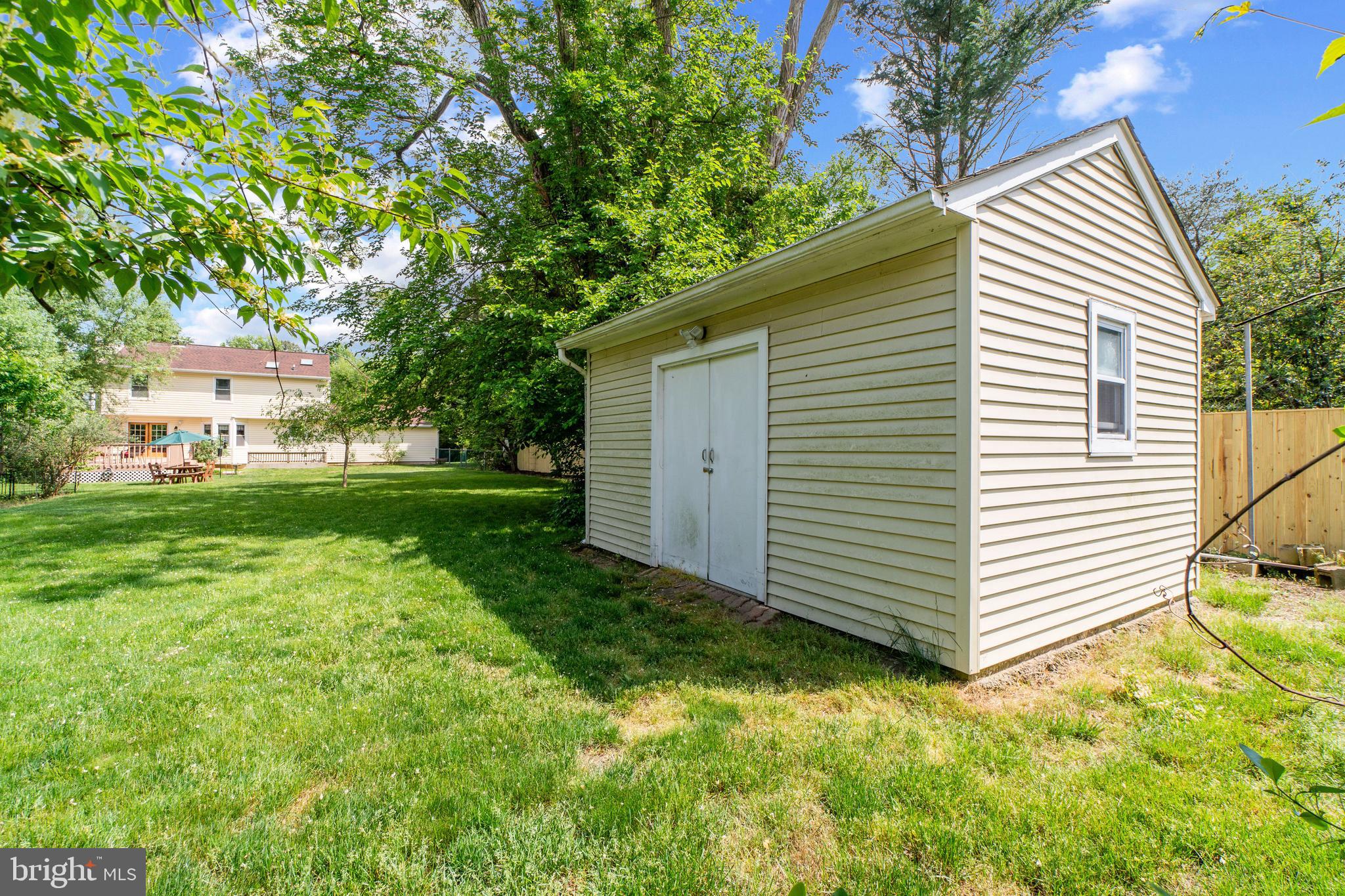 594 Duffield Dr