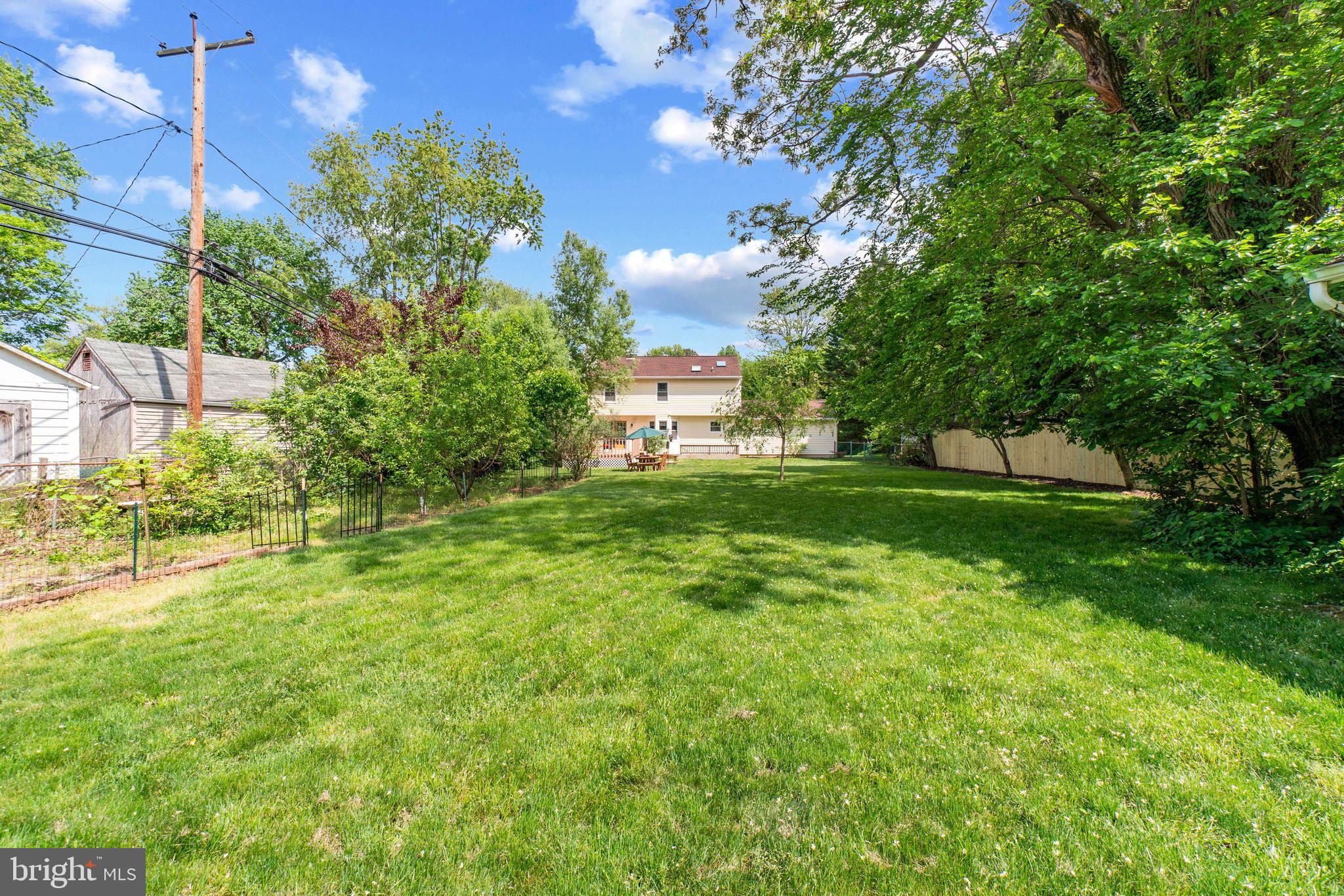 594 Duffield Dr