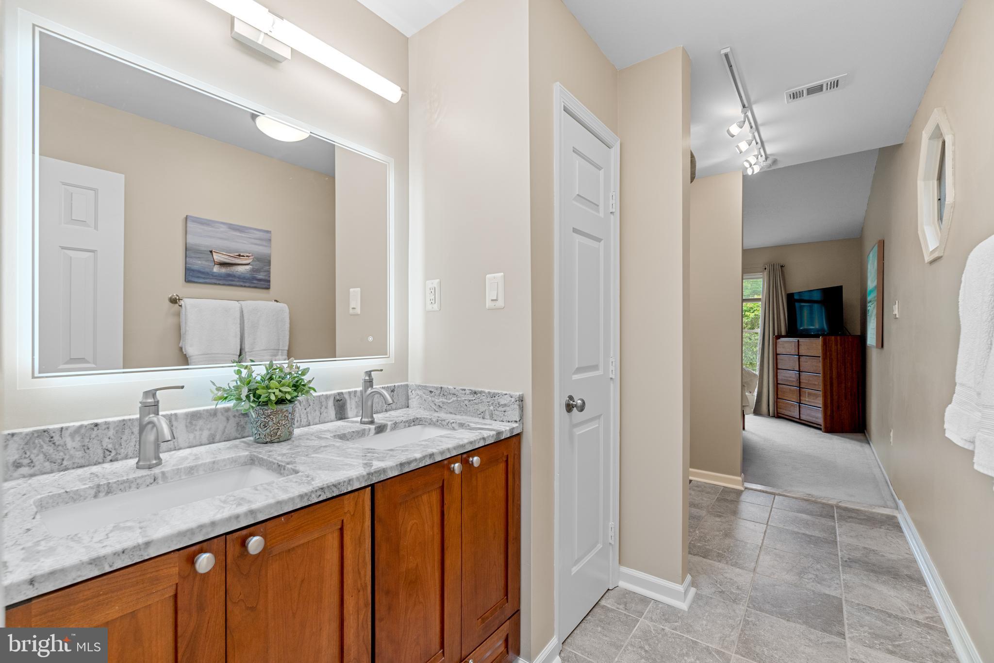 594 Duffield Dr