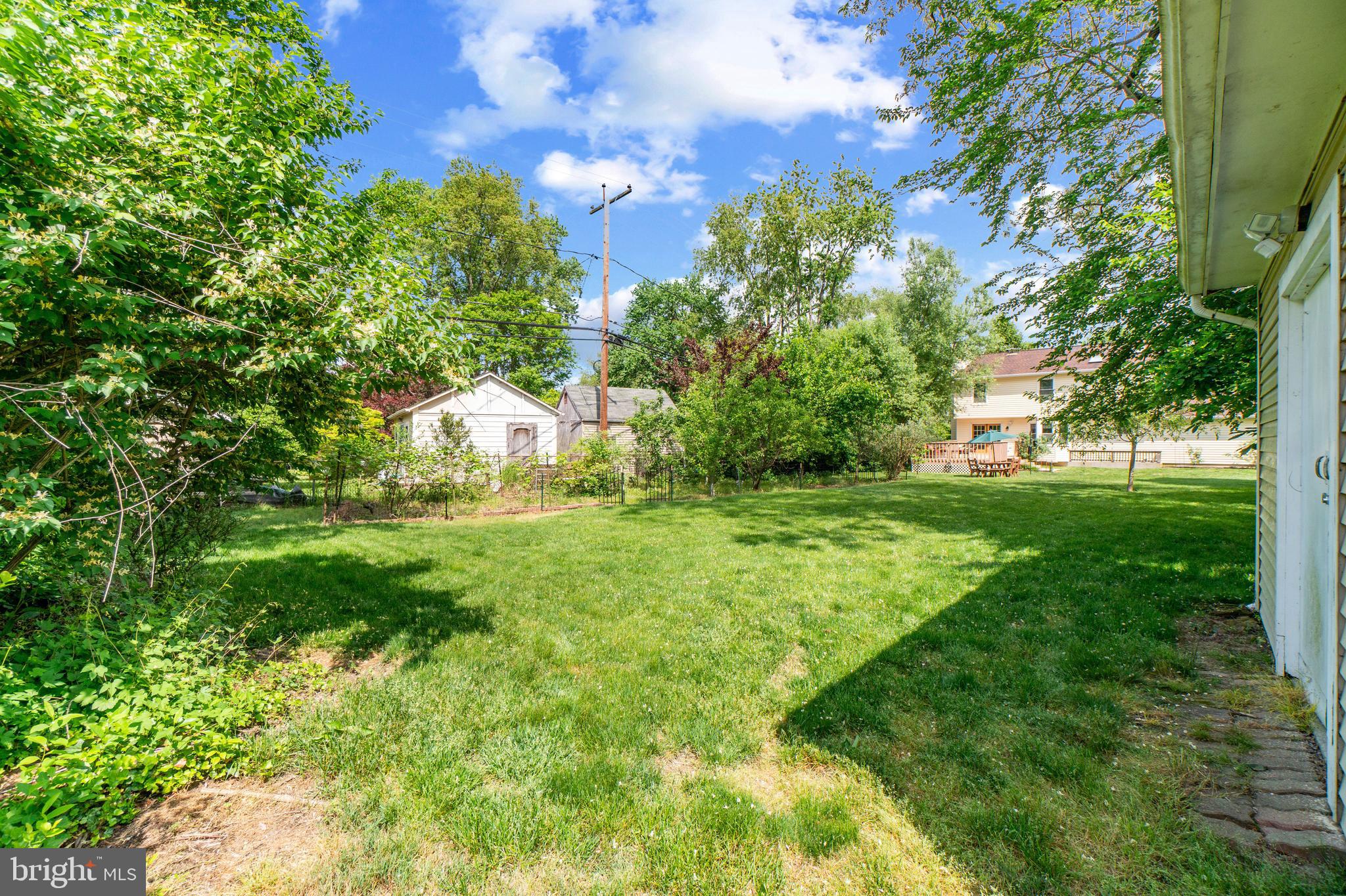 594 Duffield Dr