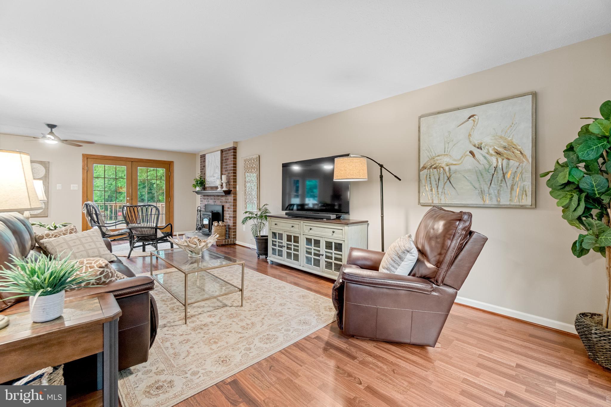594 Duffield Dr