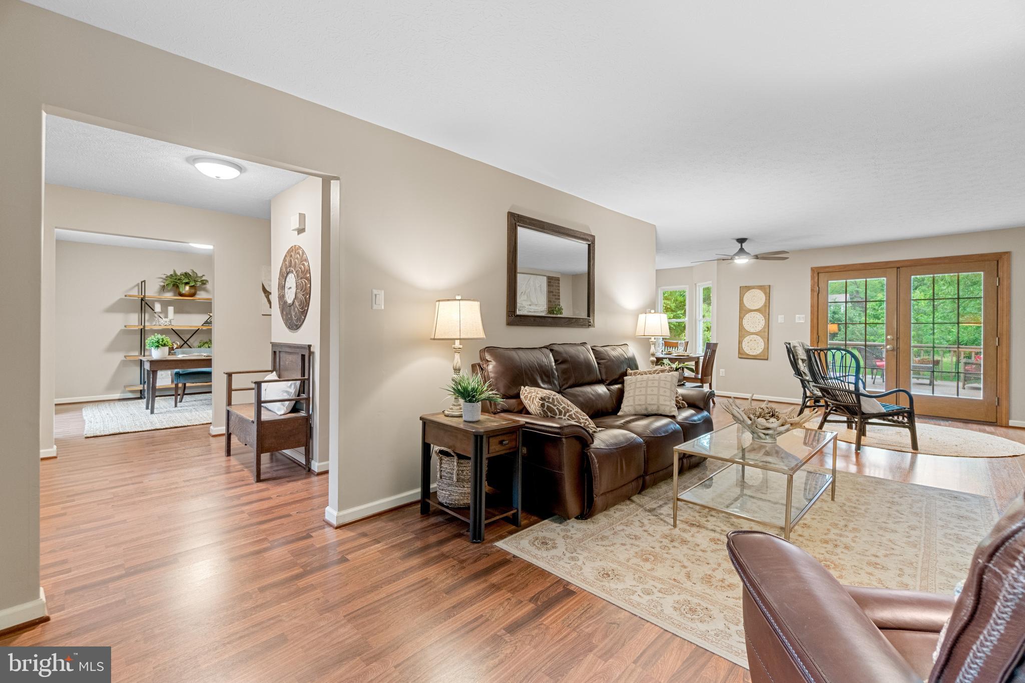 594 Duffield Dr
