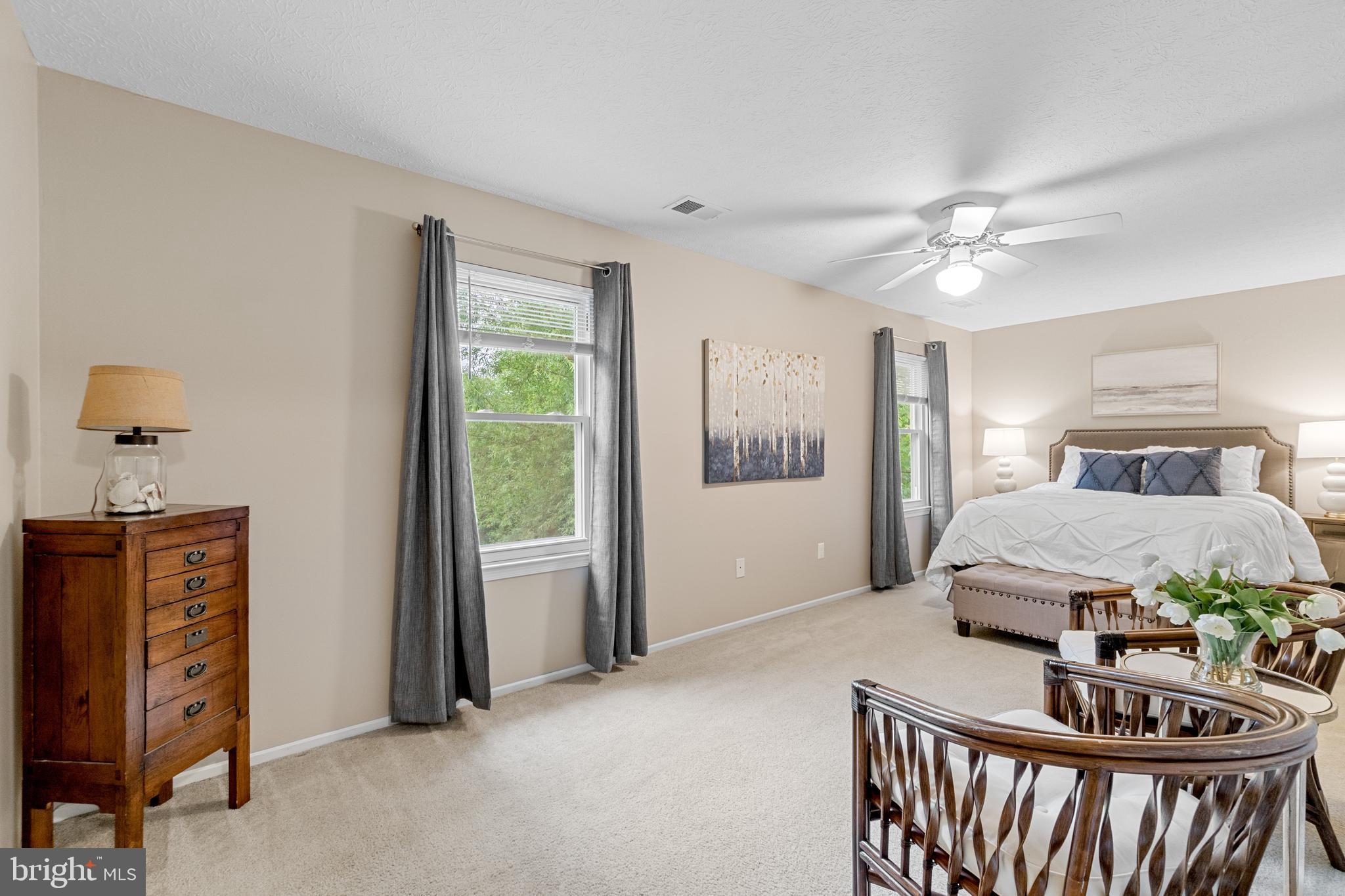 594 Duffield Dr