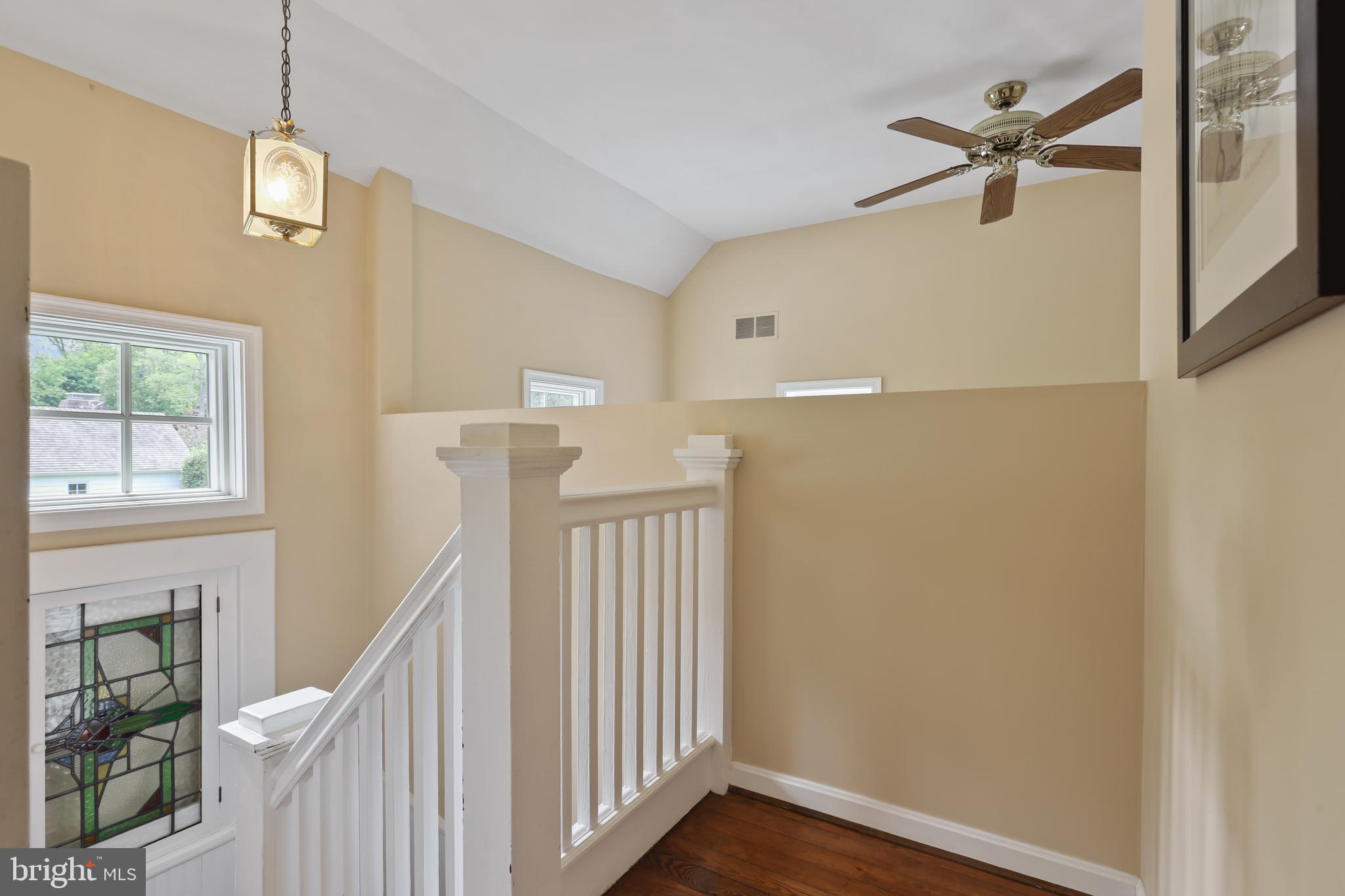 216 Springdale Ave