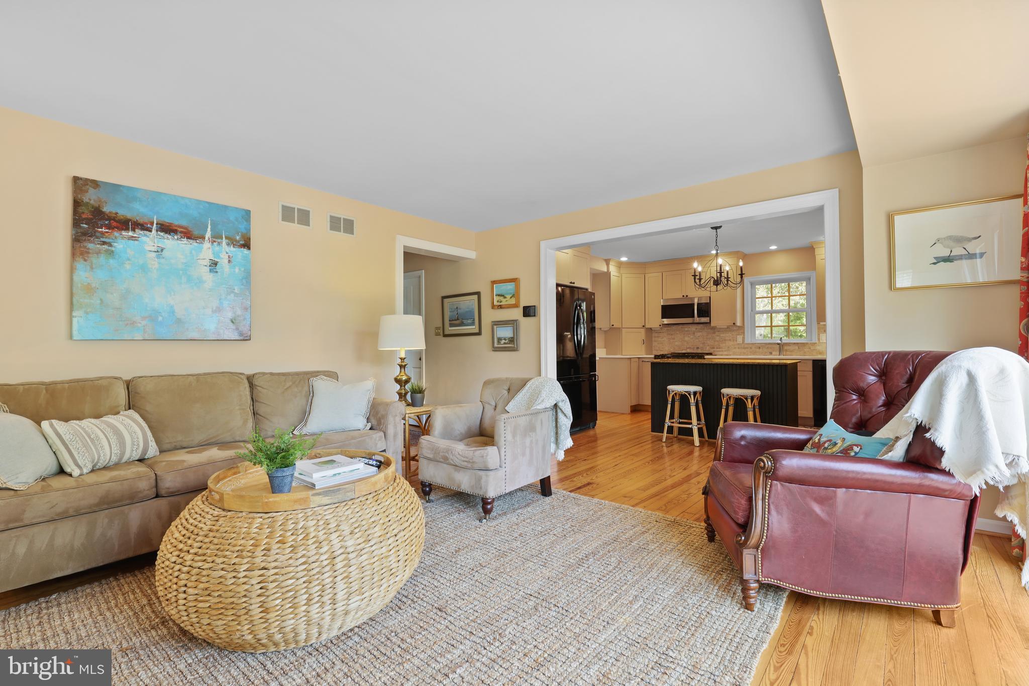 216 Springdale Ave