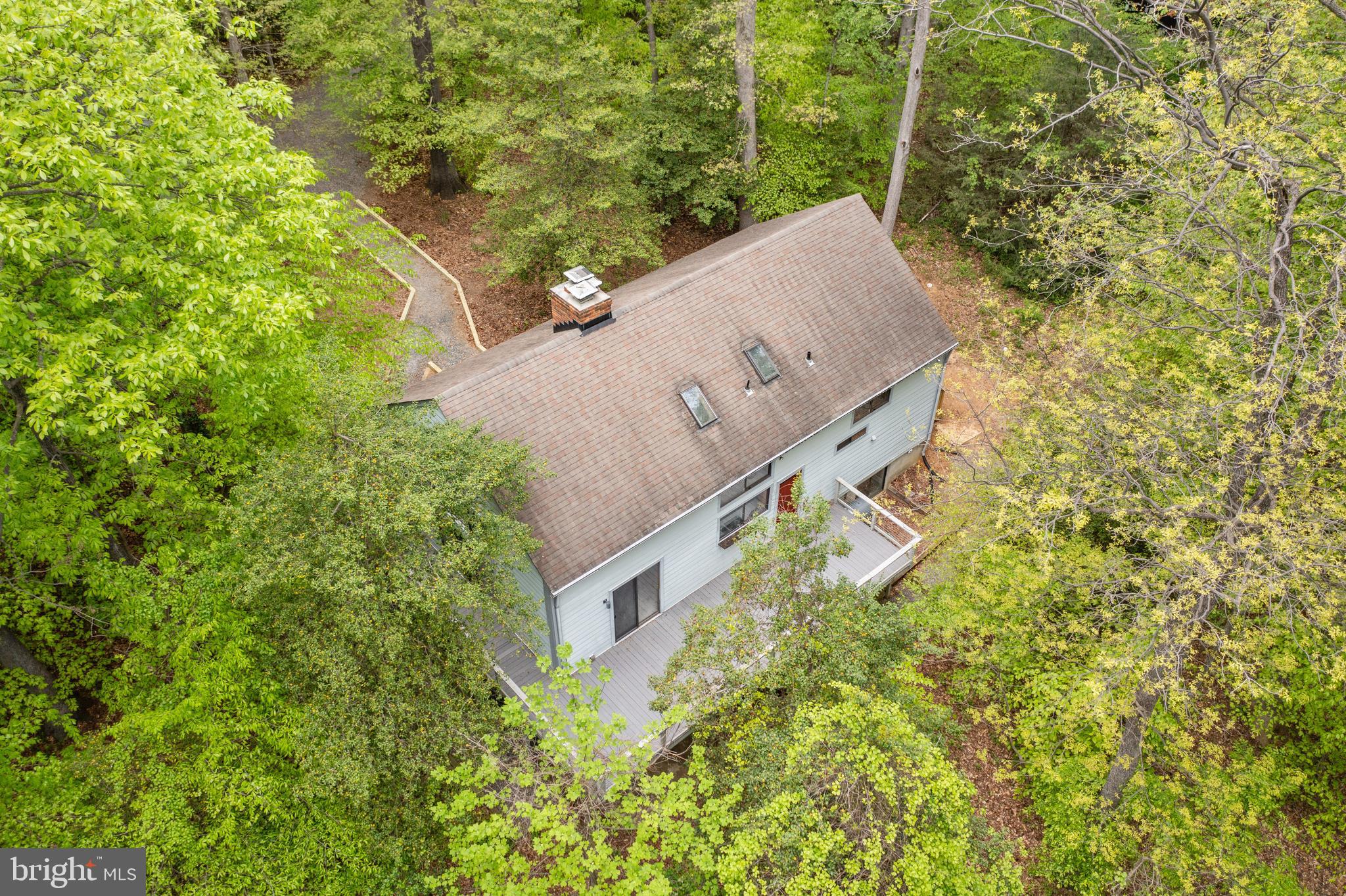 553 Thimble Shoals Ct