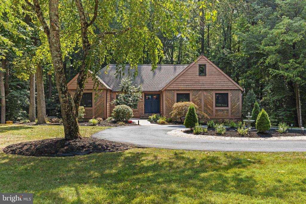 1698 Brickhouse Bar Ct