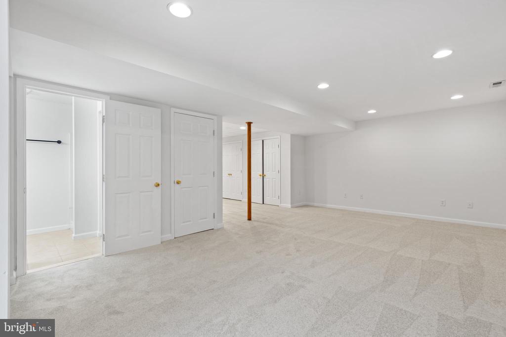 136 Lillian Ave