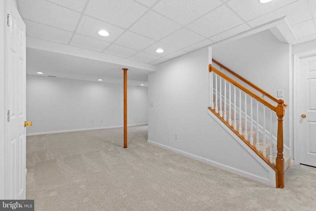 136 Lillian Ave
