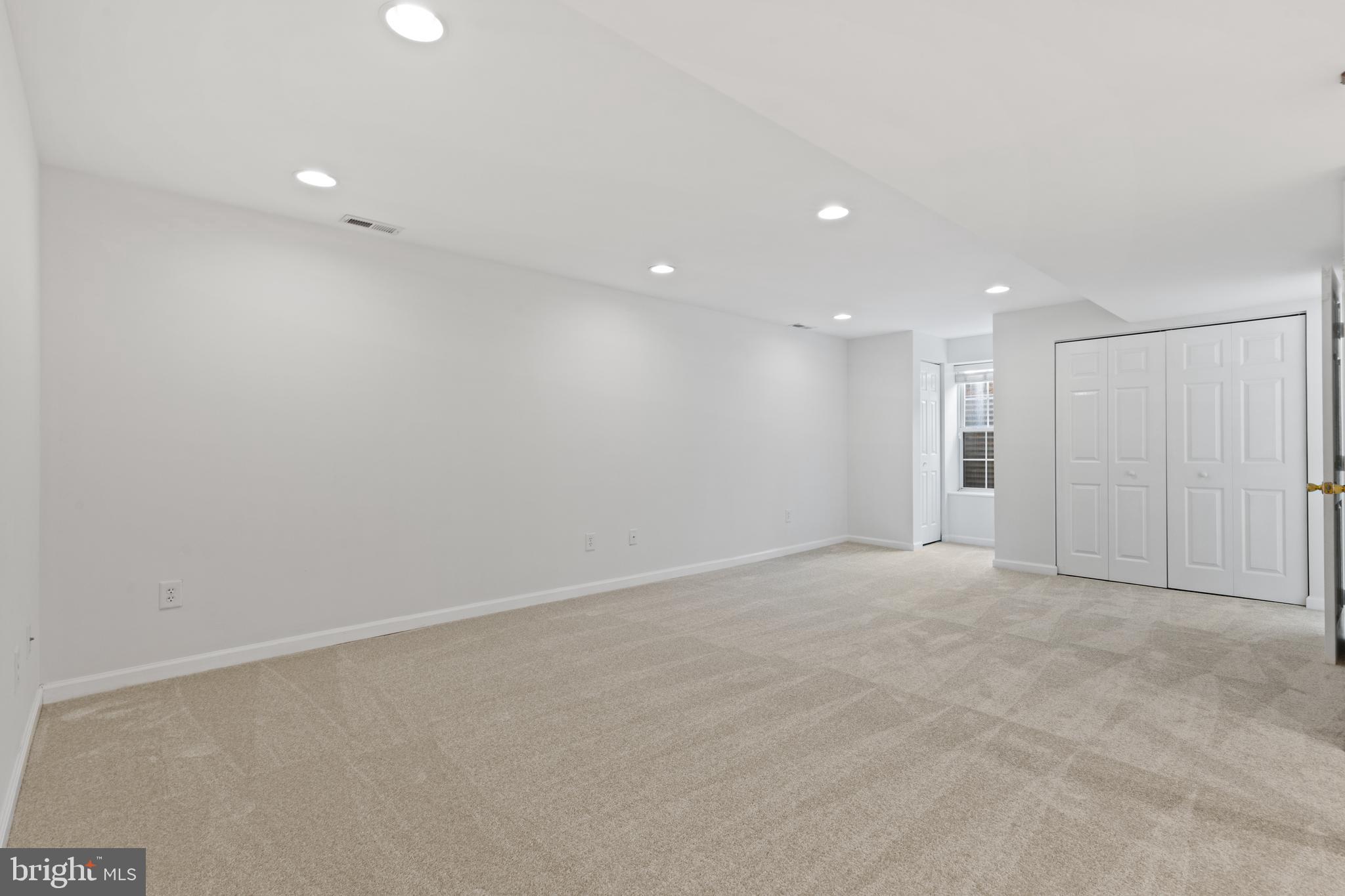 136 Lillian Ave