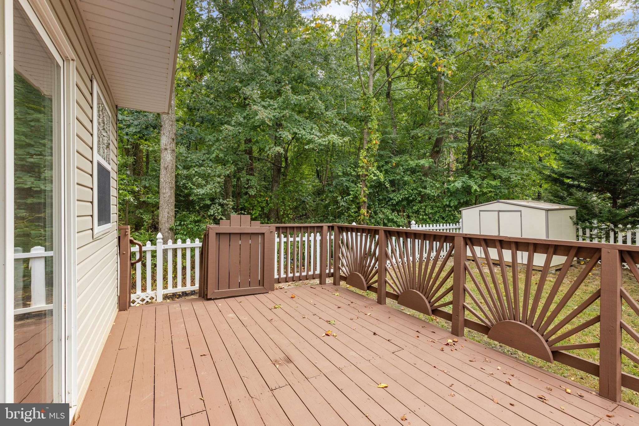136 Lillian Ave