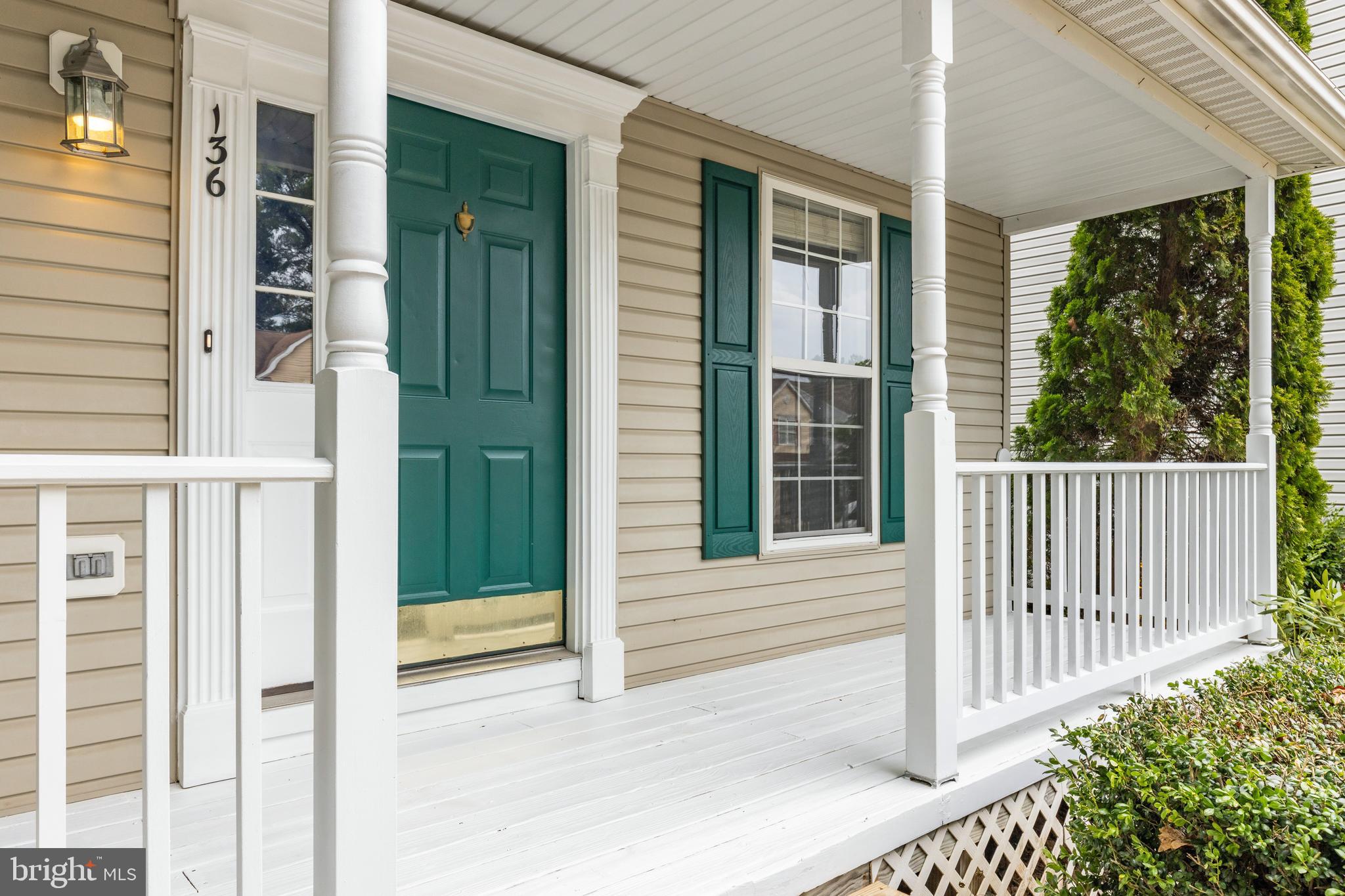 136 Lillian Ave