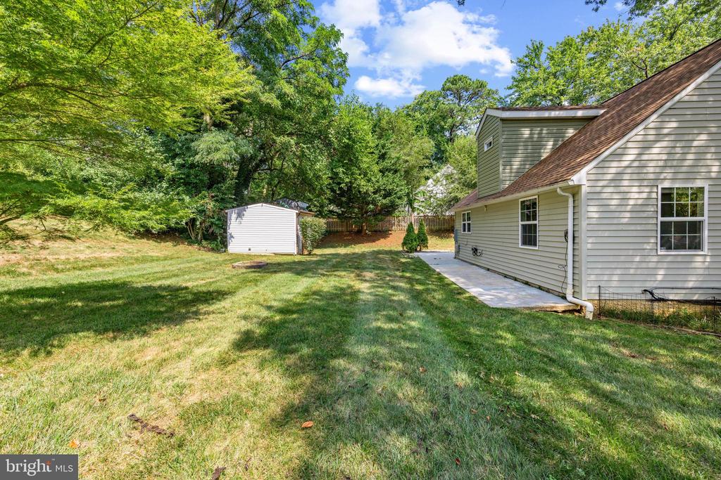 832 Clifton Ave