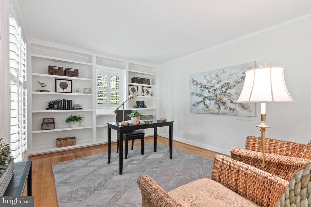 17 Belleview Dr