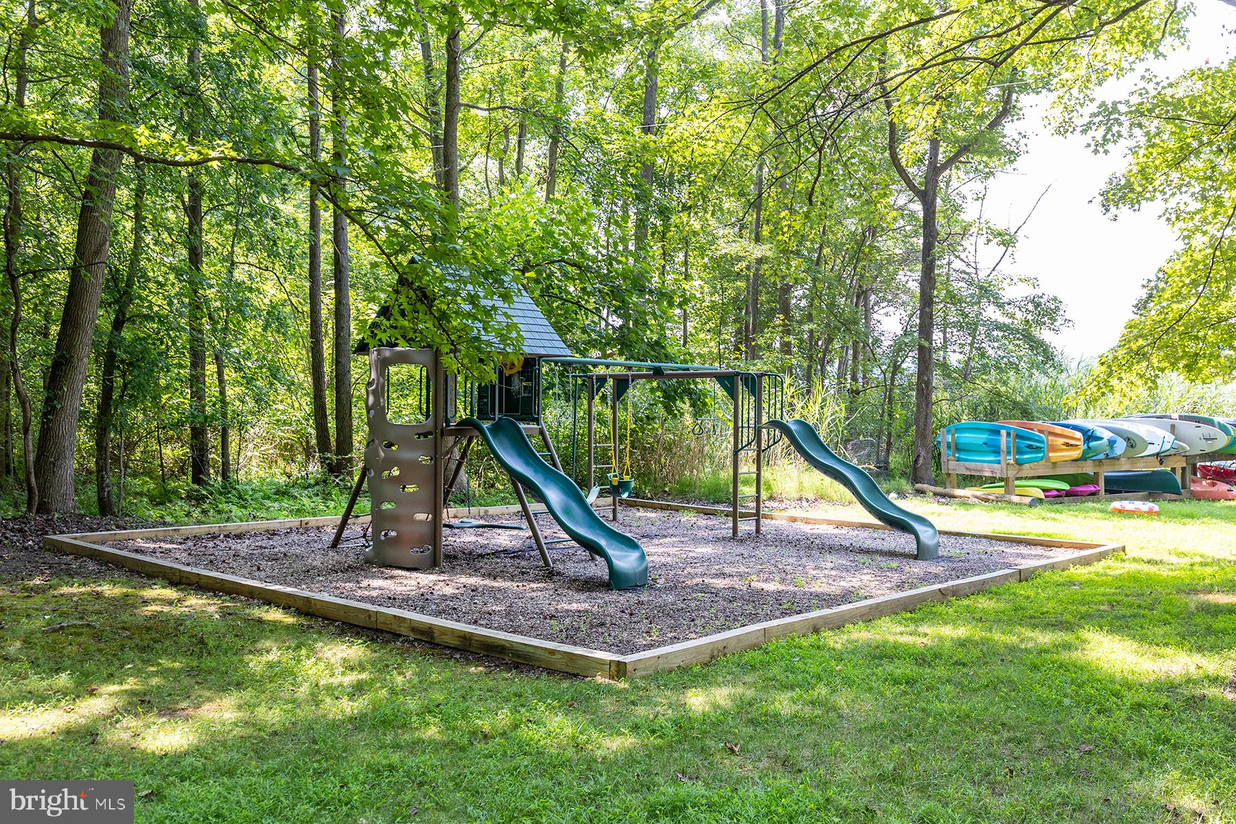 17 Belleview Dr