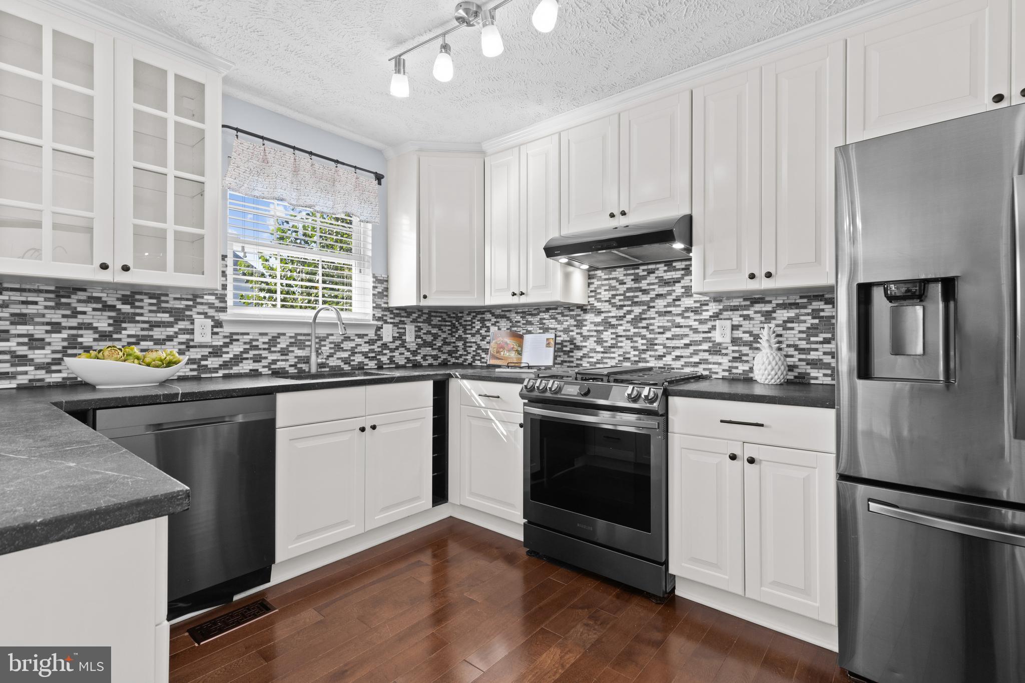 7788 Gabriel Garth Ct