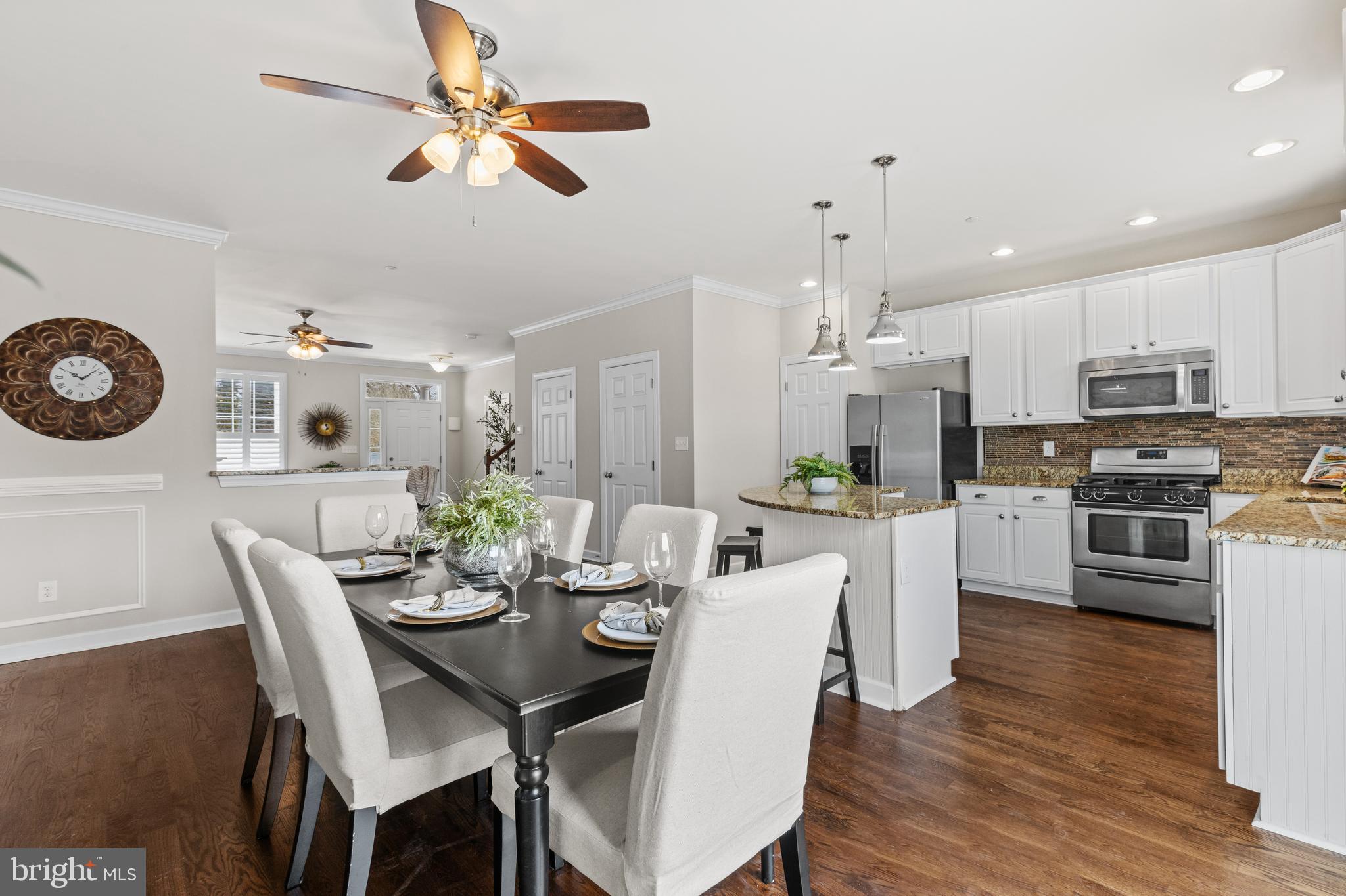 112 Carraway Ln