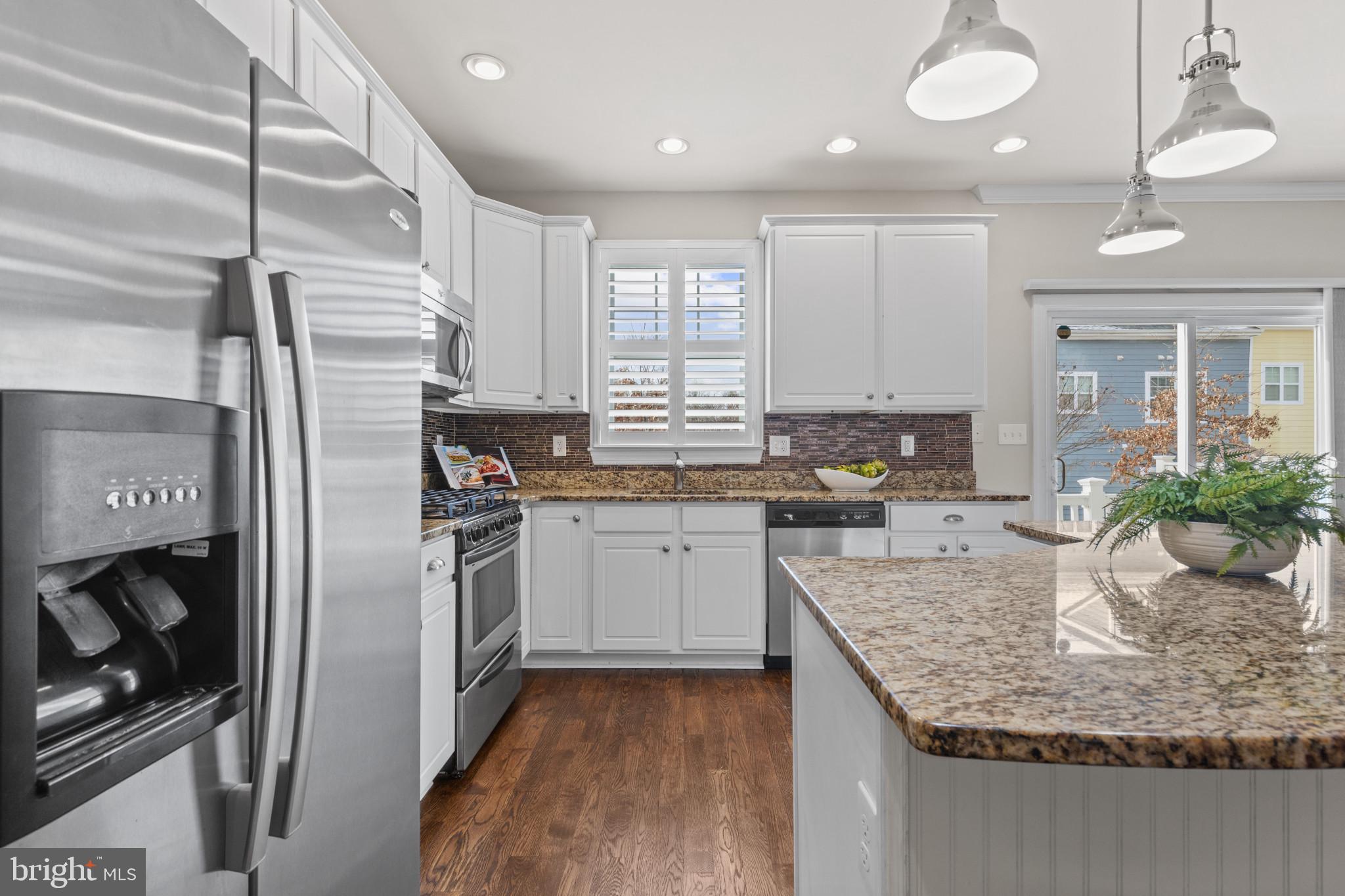 112 Carraway Ln