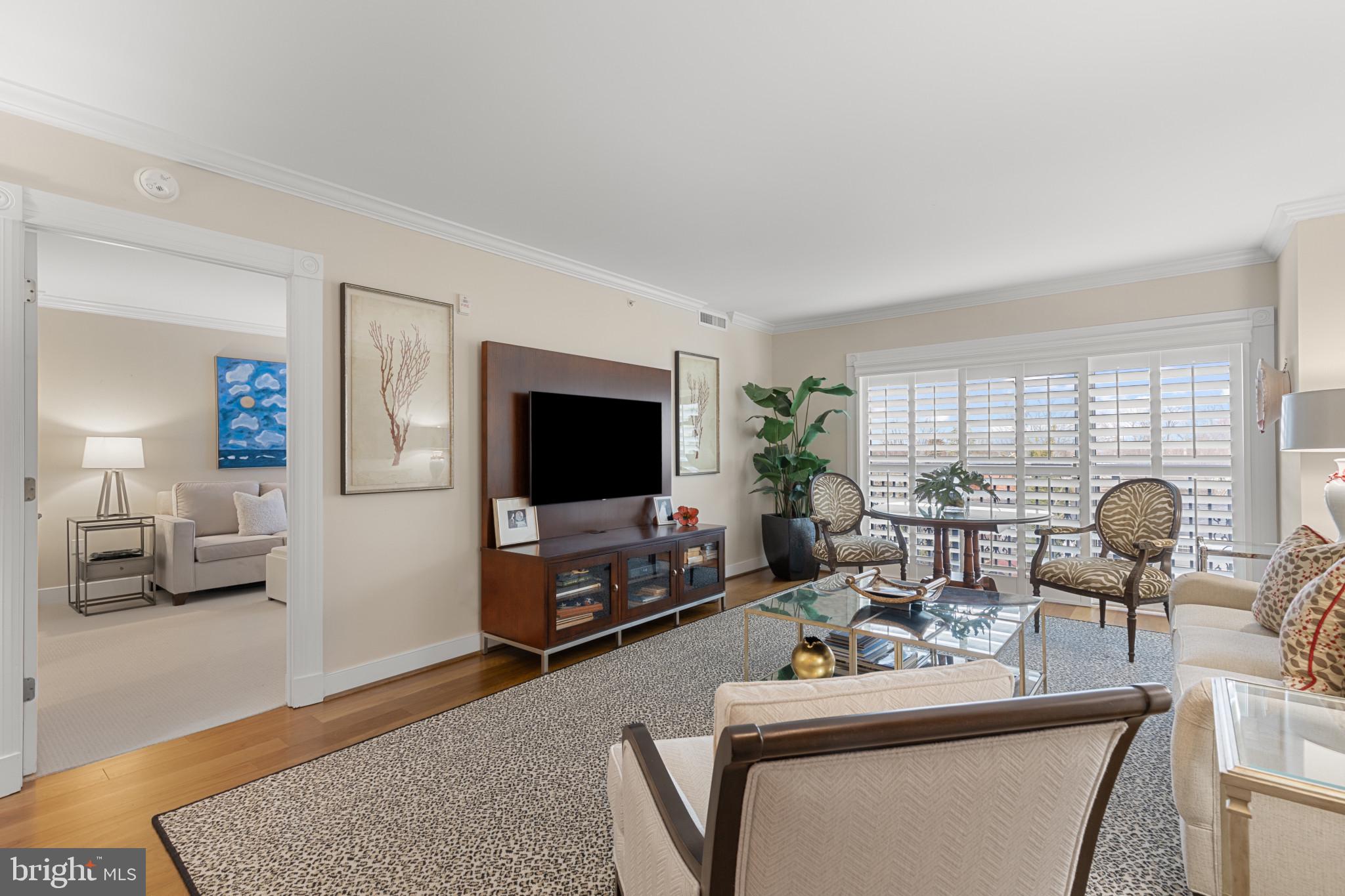 5 Park Pl #607