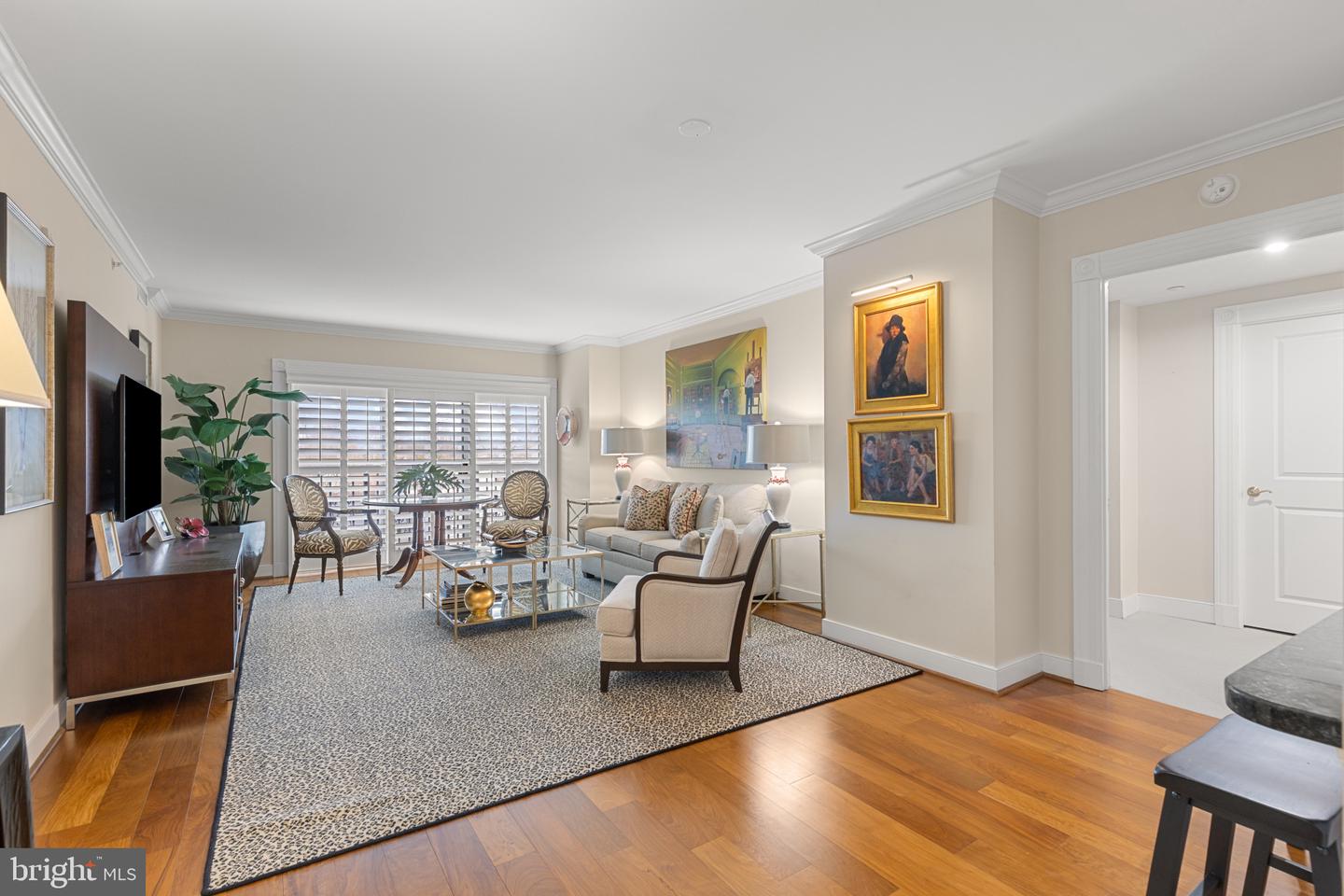 5 Park Pl #607