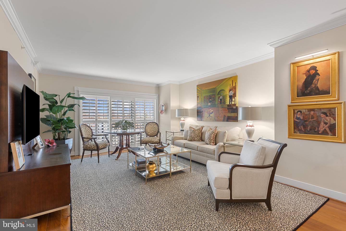 5 Park Pl #607