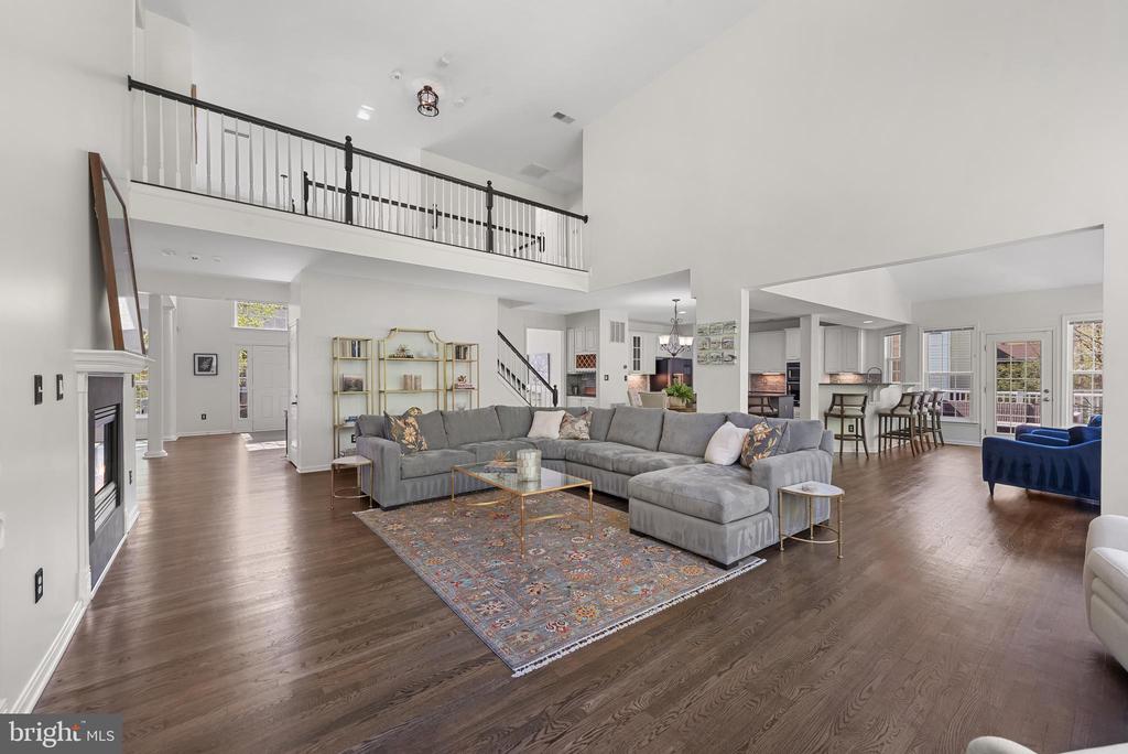 605 Lavender Ct