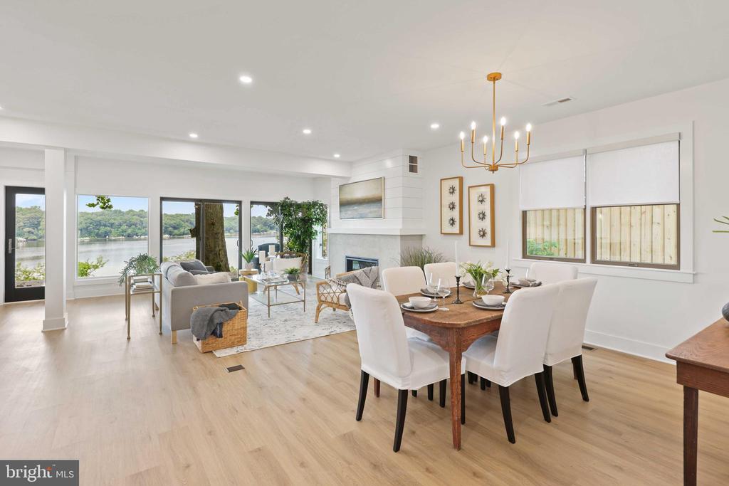 74 RIVERSIDE DR