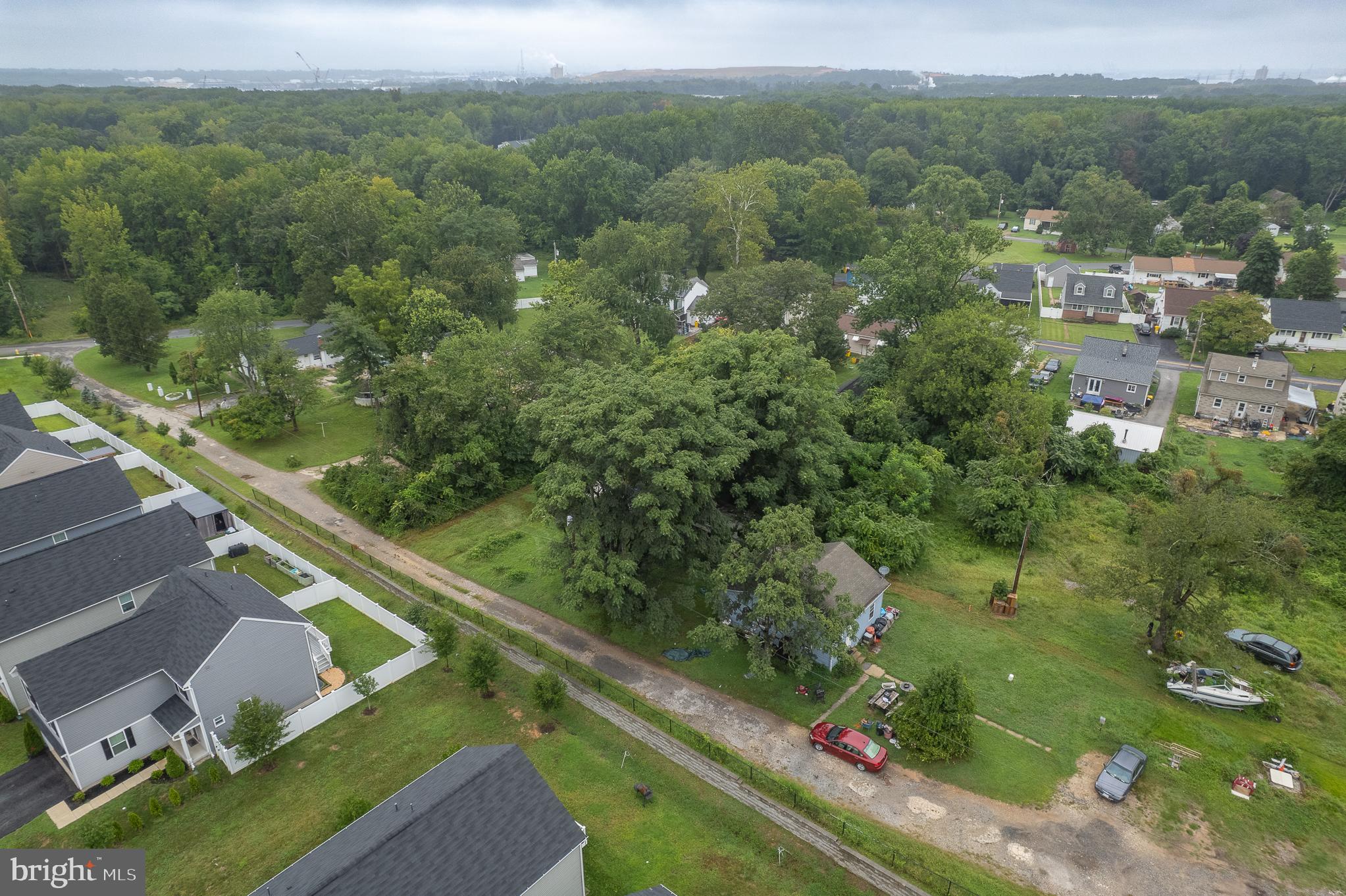7343 GREEN ACRES DRIVE 2
