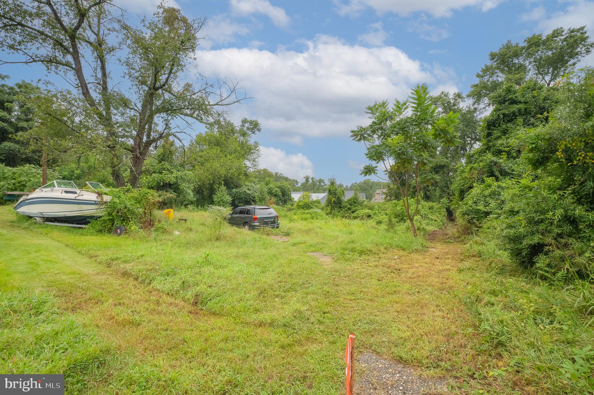 7343 GREEN ACRES DRIVE 2