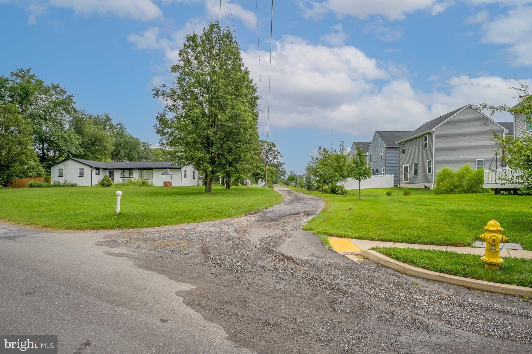 7343 GREEN ACRES DRIVE 2