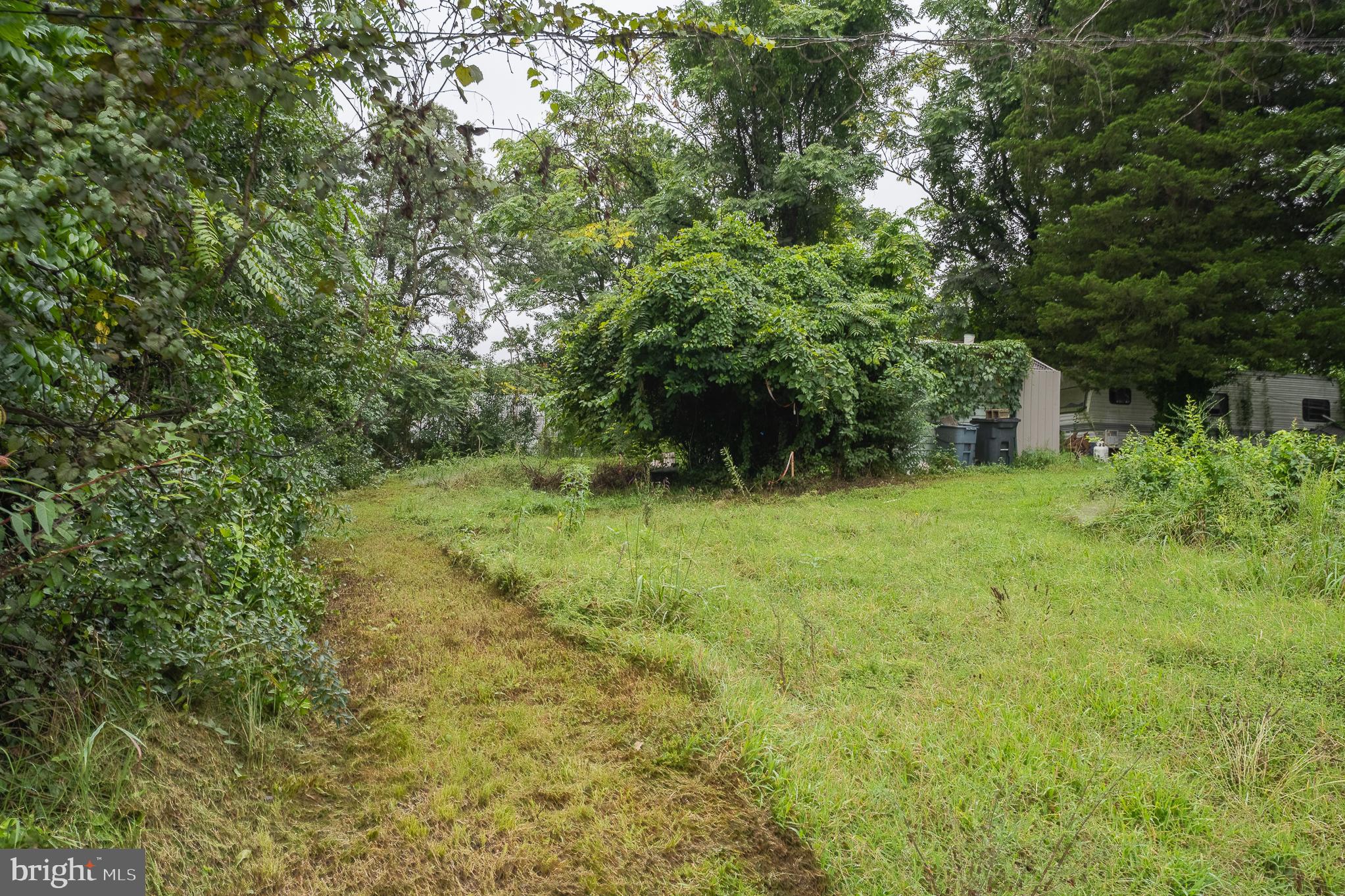 7343 GREEN ACRES DRIVE 2